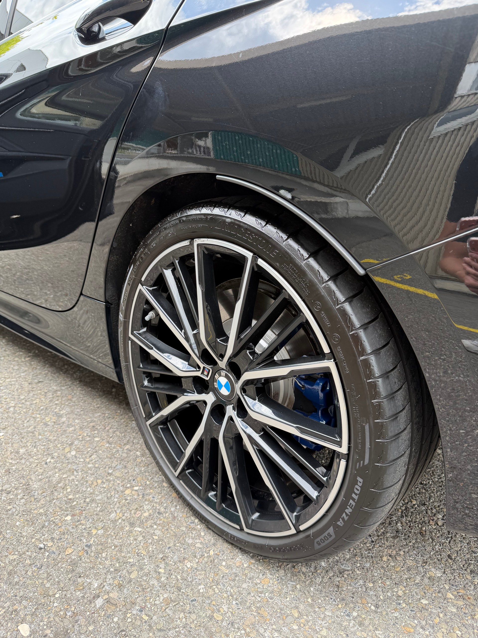 BMW M135i xDrive-image-4