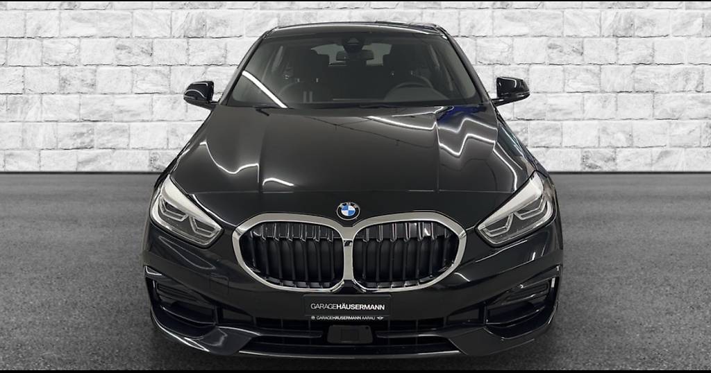 BMW 120-image-0