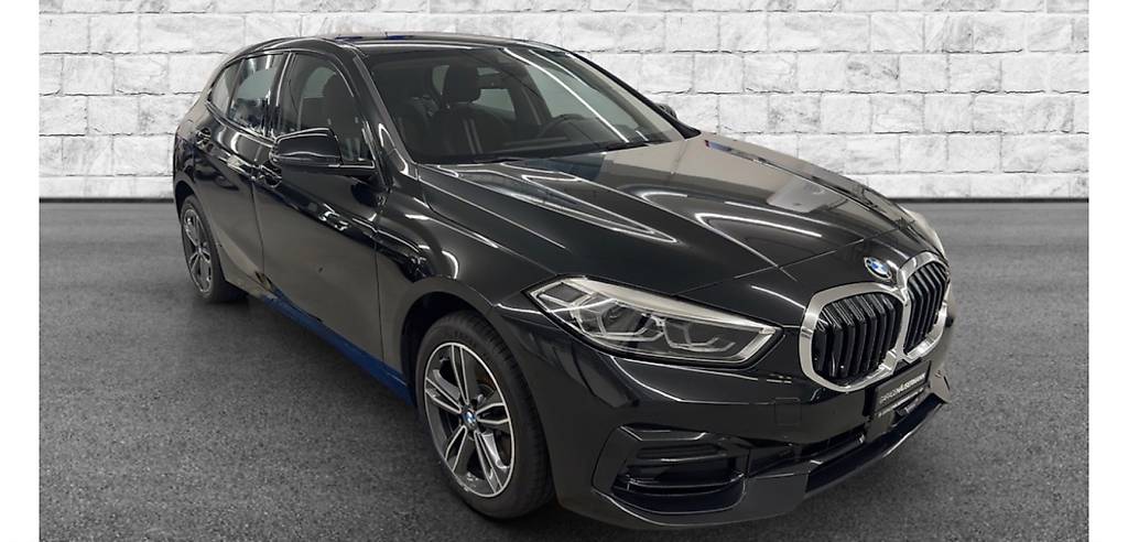 BMW 120-image-1