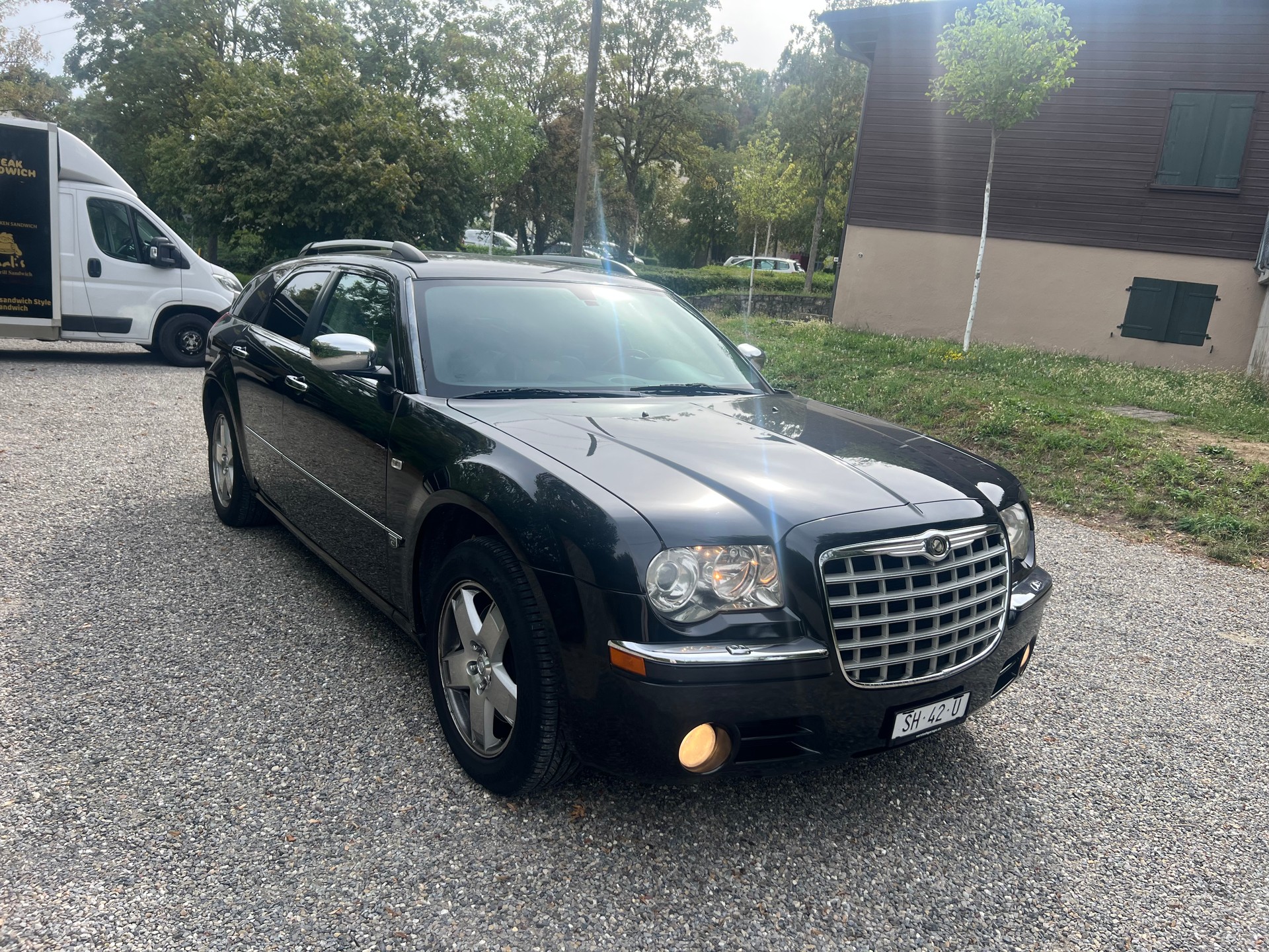 CHRYSLER 300C T 5.7 HEMI V8 AWD-image-0