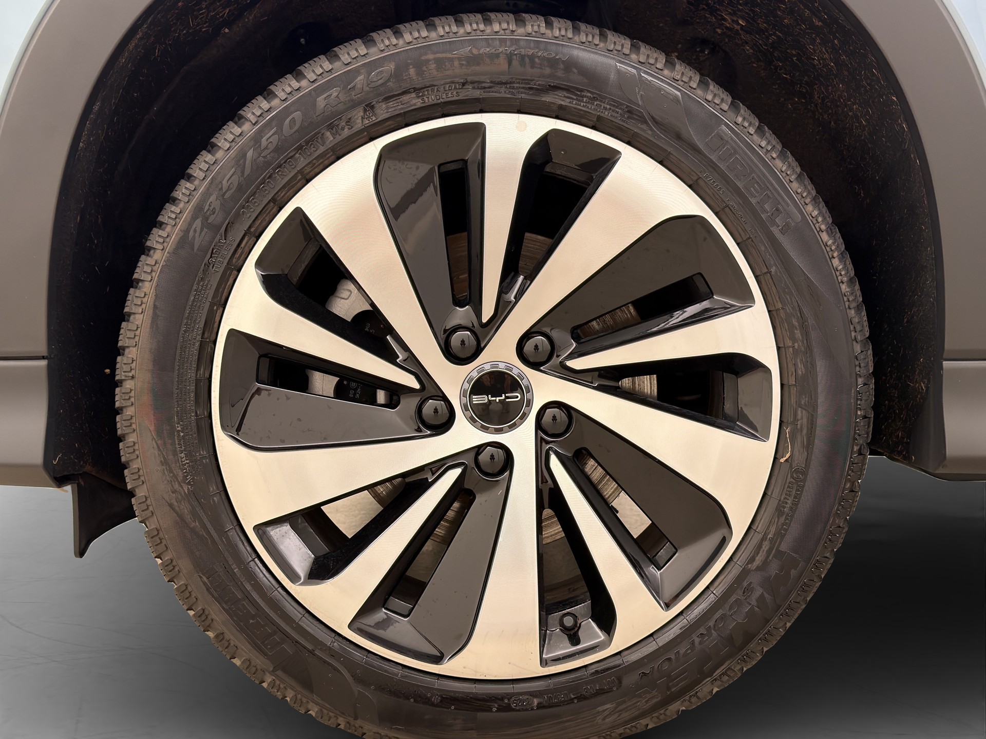 BYD Seal U DM-i Design AWD-image-5