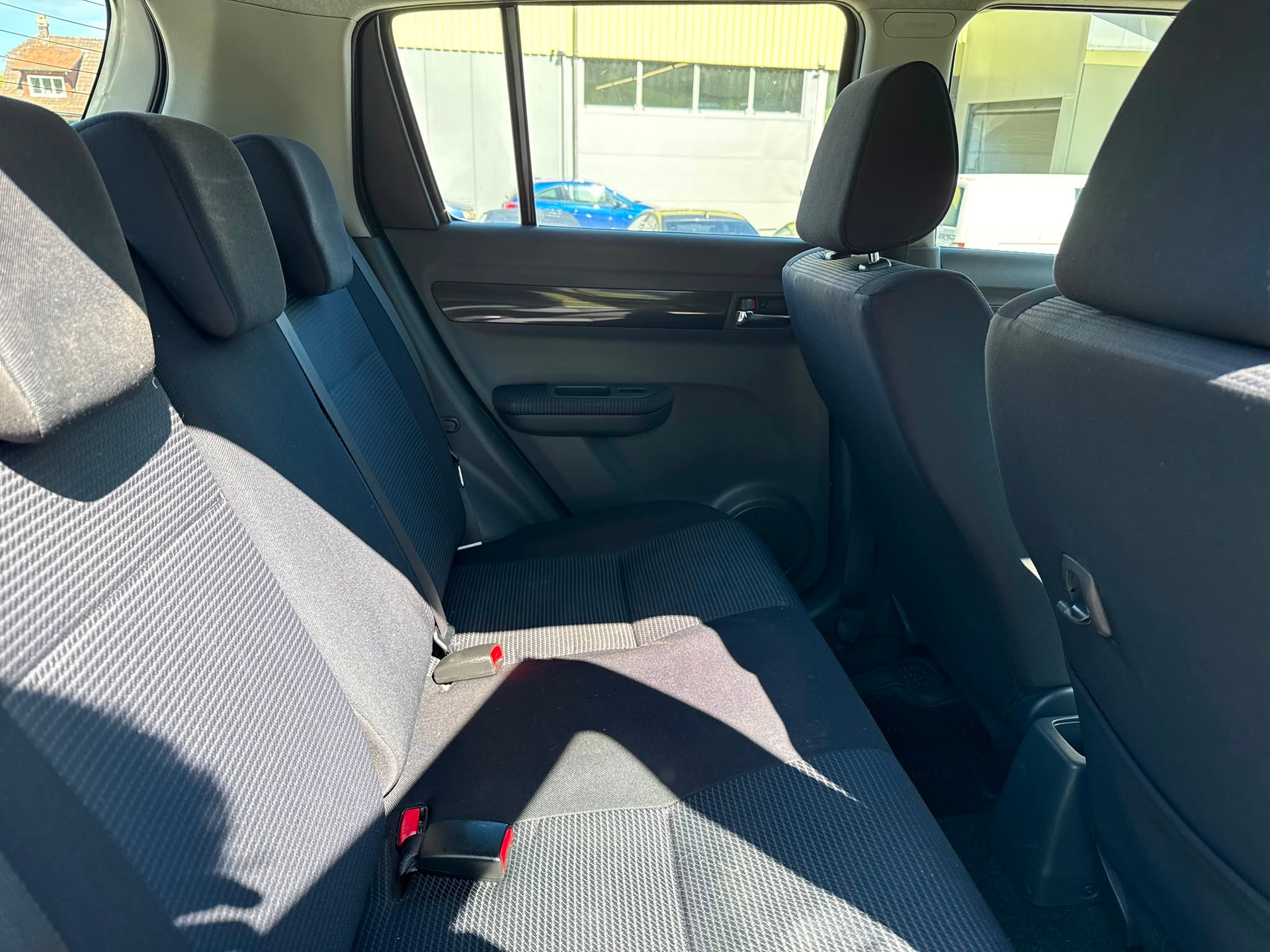 SUBARU Forester 2.0X Advantage-image-7