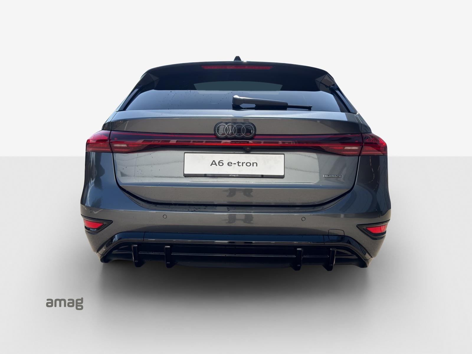AUDI A6 Avant e-tron quattro-image-3