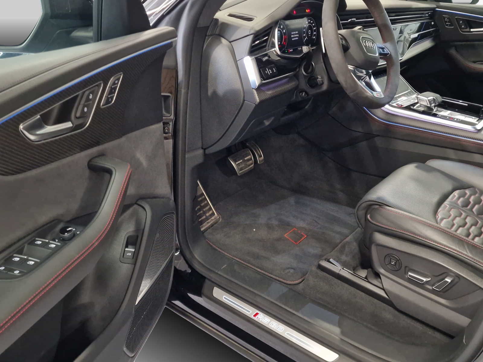 AUDI RSQ8 performance quattro-image-20