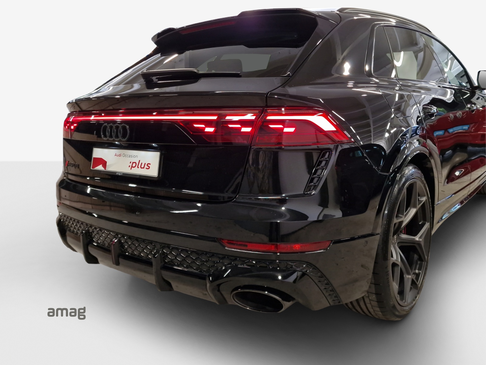 AUDI RSQ8 performance quattro-image-17