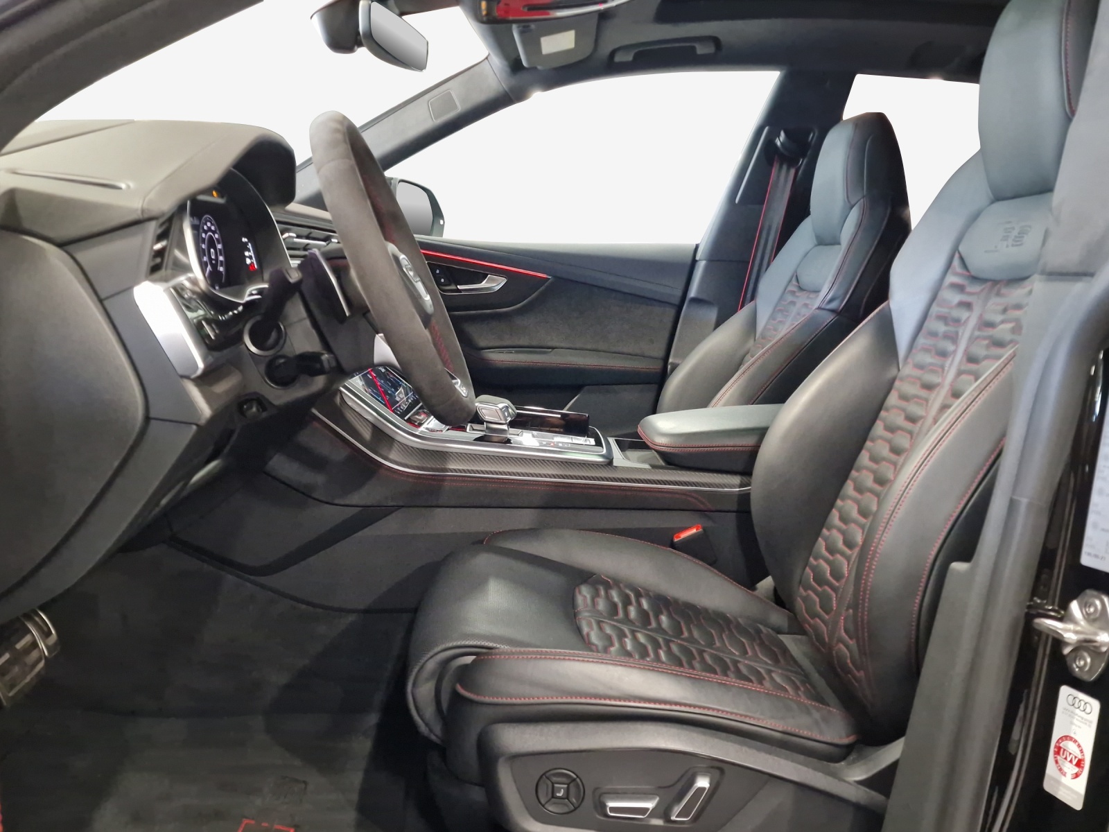 AUDI RSQ8 performance quattro-image-7