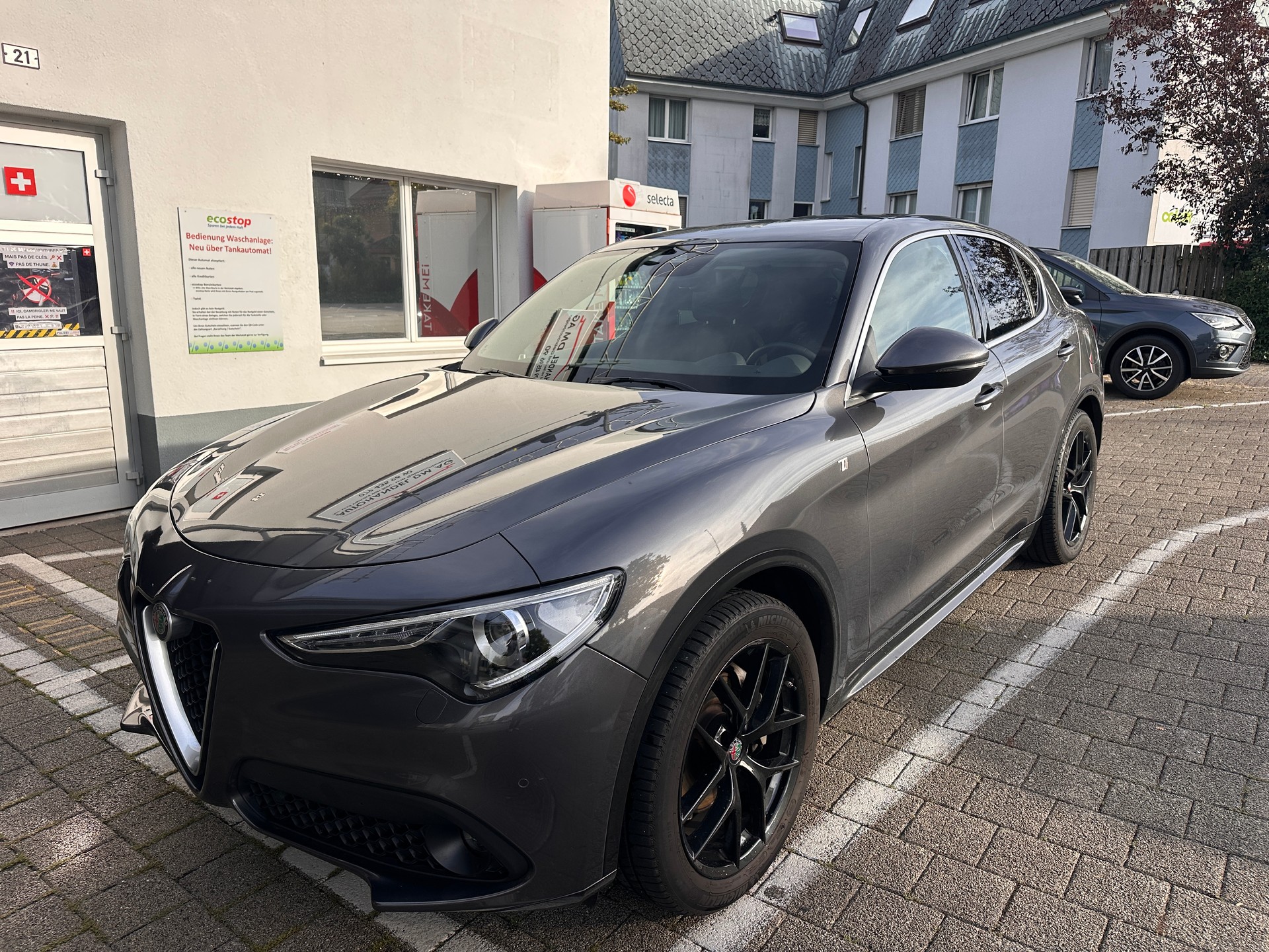 ALFA ROMEO Stelvio 2.2 JTDM TI 20 Zoll Q4-image-1