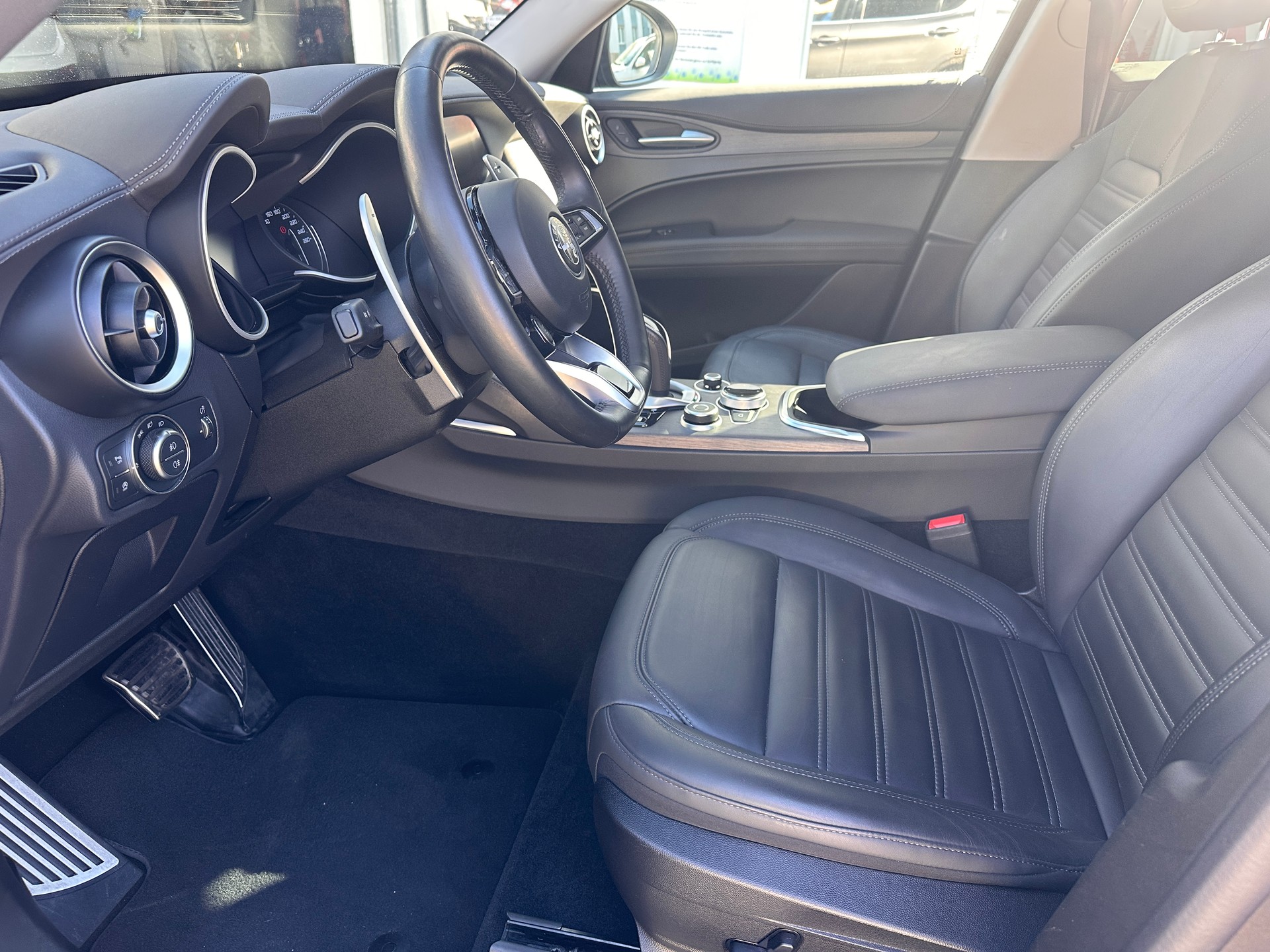 ALFA ROMEO Stelvio 2.2 JTDM TI 20 Zoll Q4-image-9