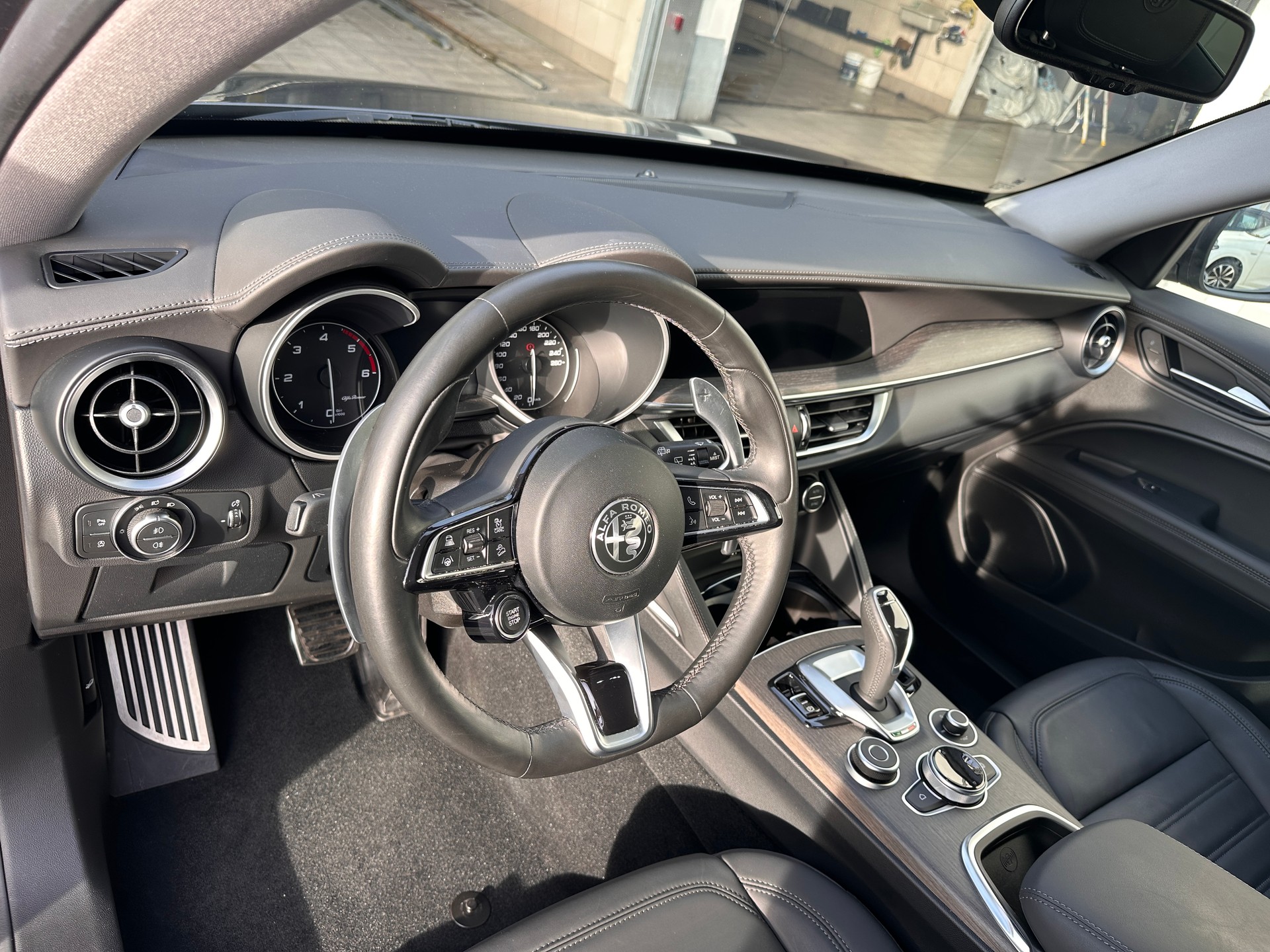 ALFA ROMEO Stelvio 2.2 JTDM TI 20 Zoll Q4-image-9