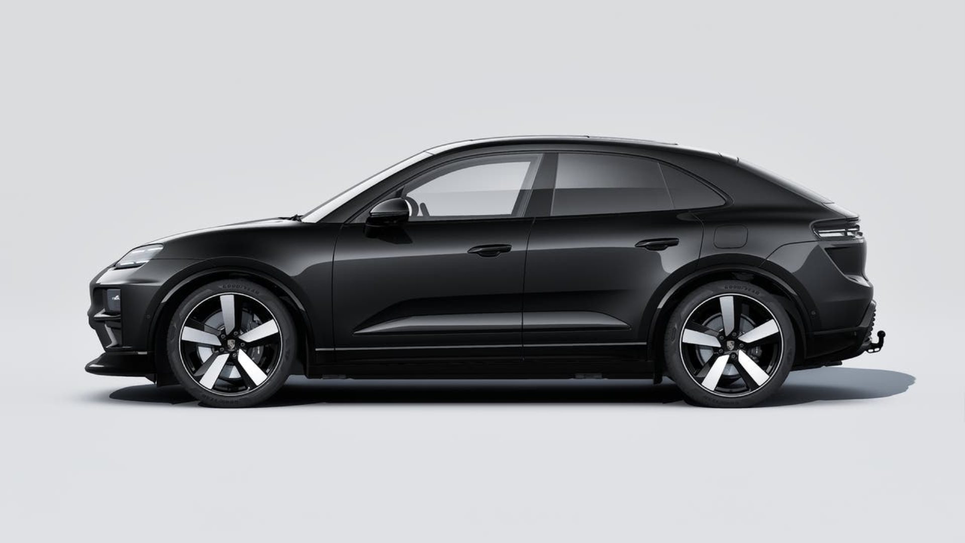 PORSCHE Macan Turbo-image-1