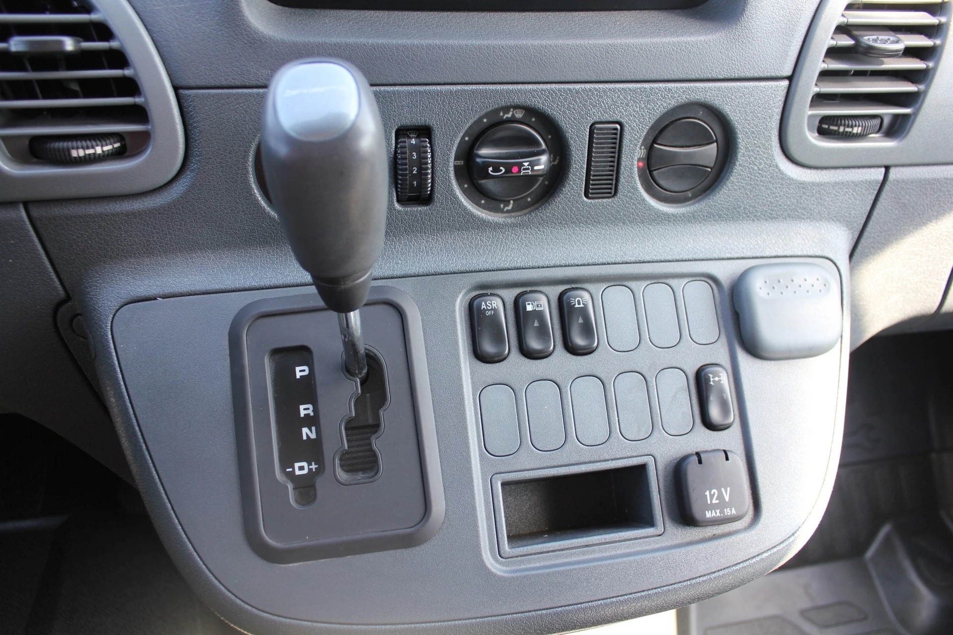 MERCEDES-BENZ Sprinter 616 CDI Duo 4x4 Automat mit Wechselbrücke-image-9