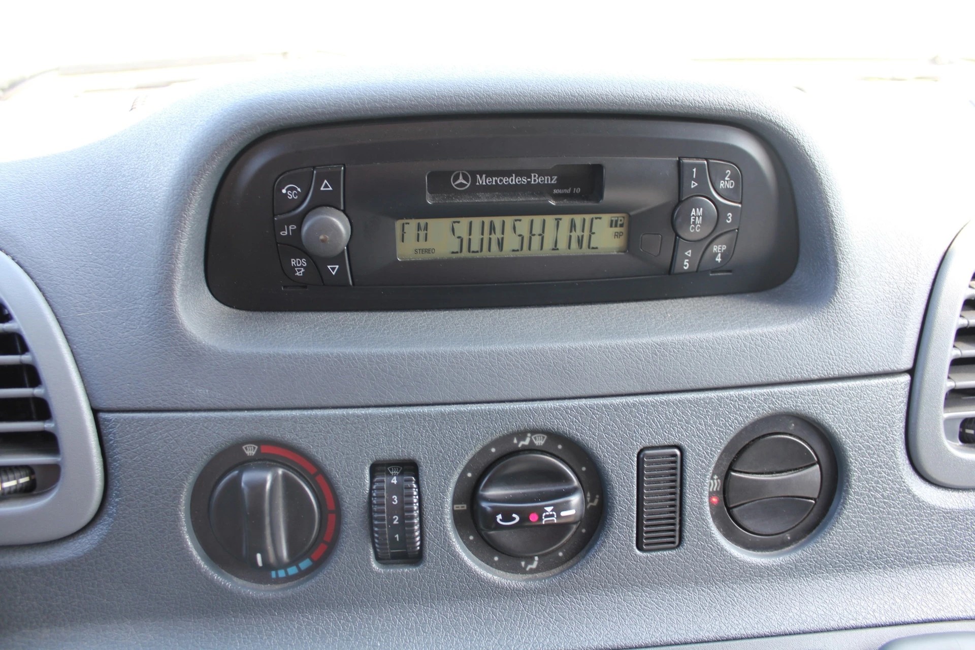 MERCEDES-BENZ Sprinter 616 CDI Duo 4x4 Automat mit Wechselbrücke-image-10