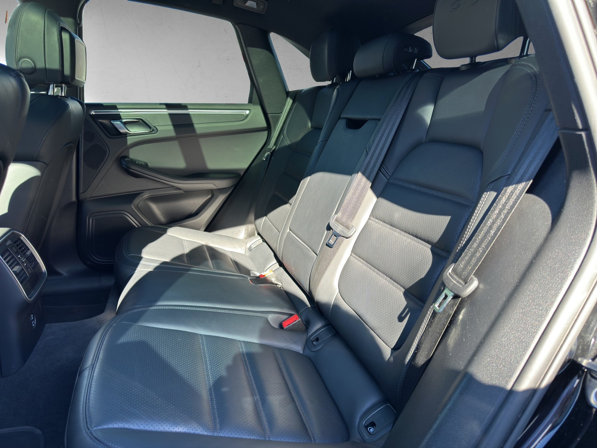 PORSCHE Macan GTS PDK-image-7