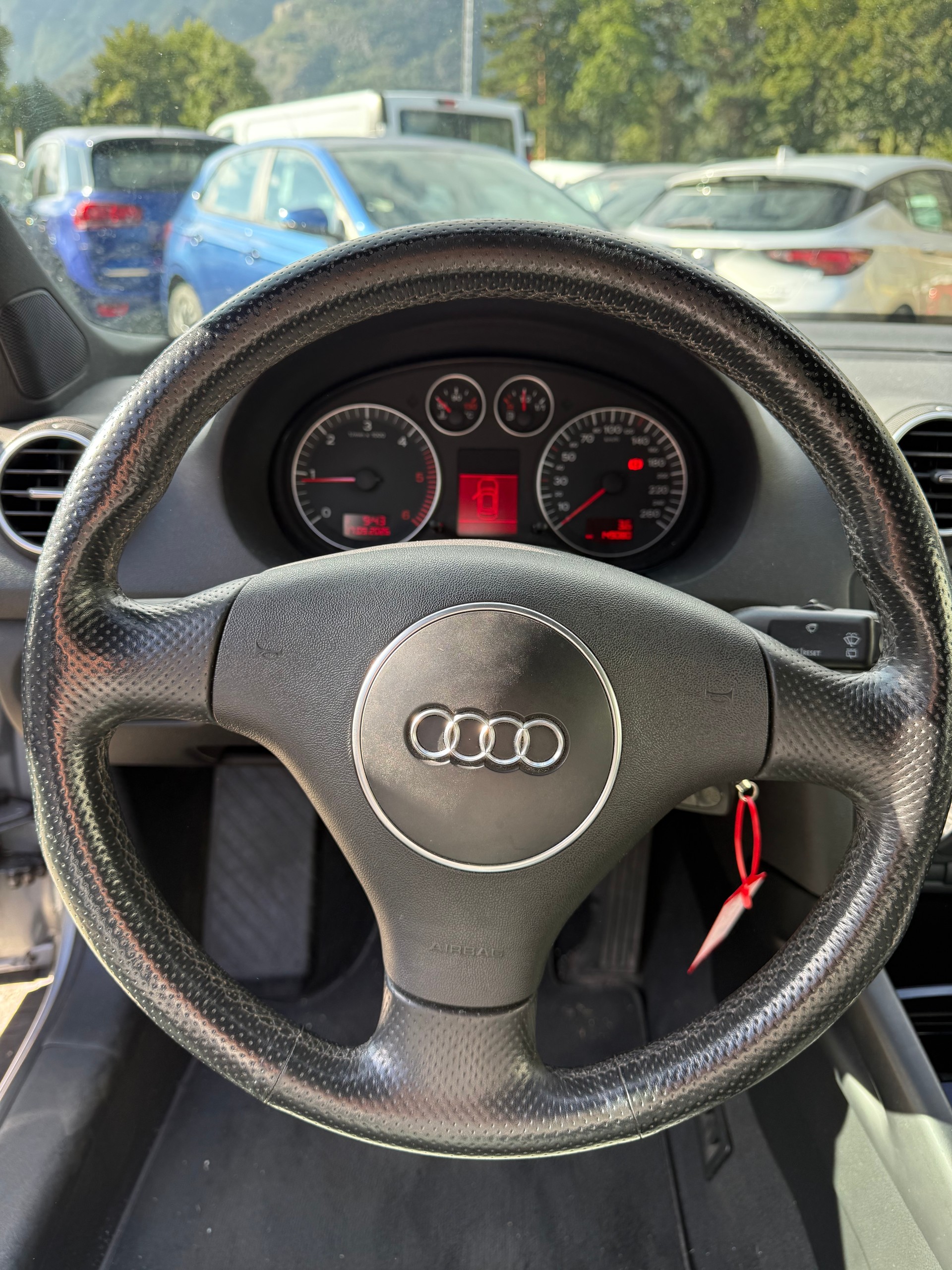 AUDI A3 2.0 TDI Ambition-image-11