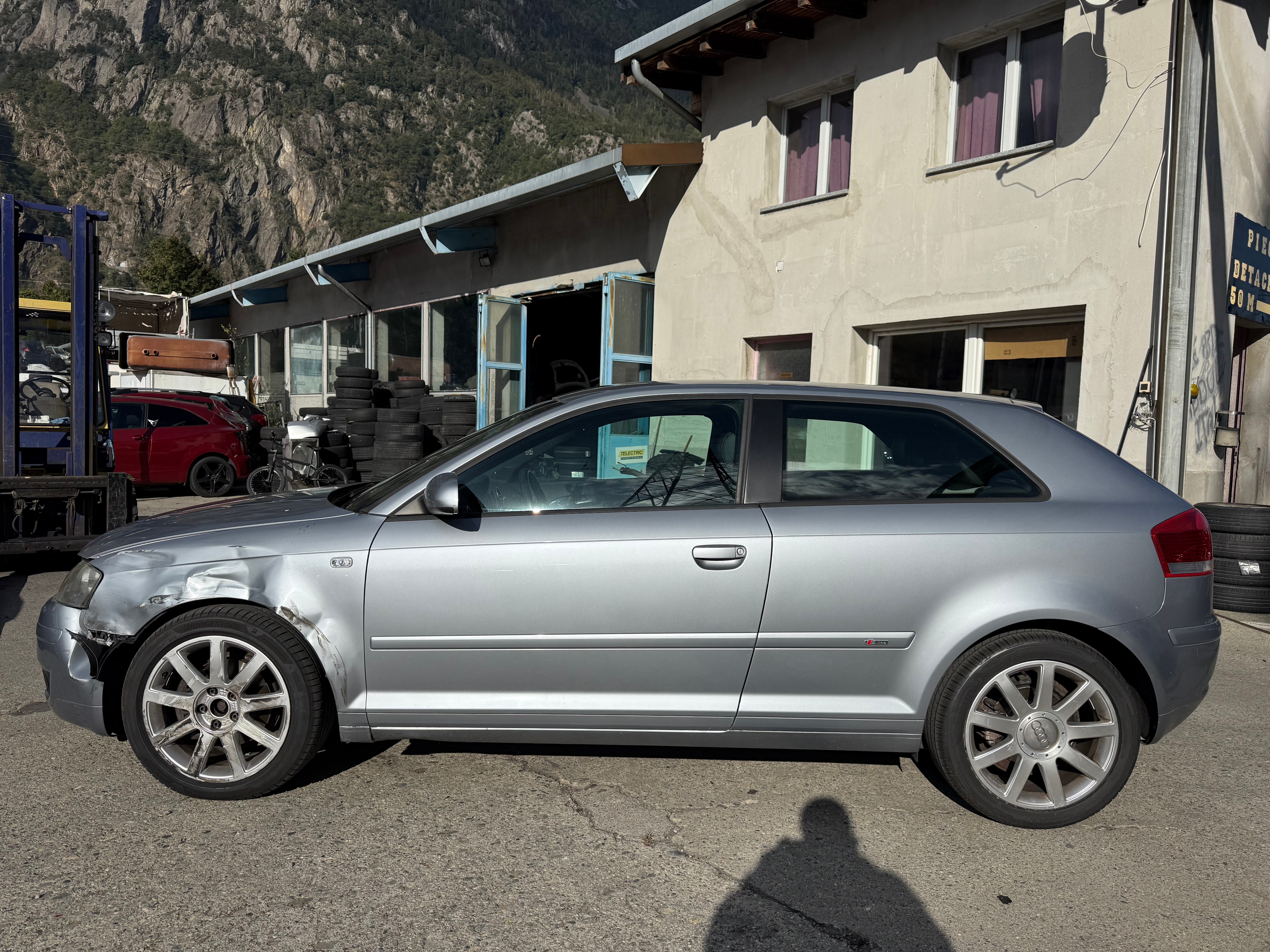 Car photo