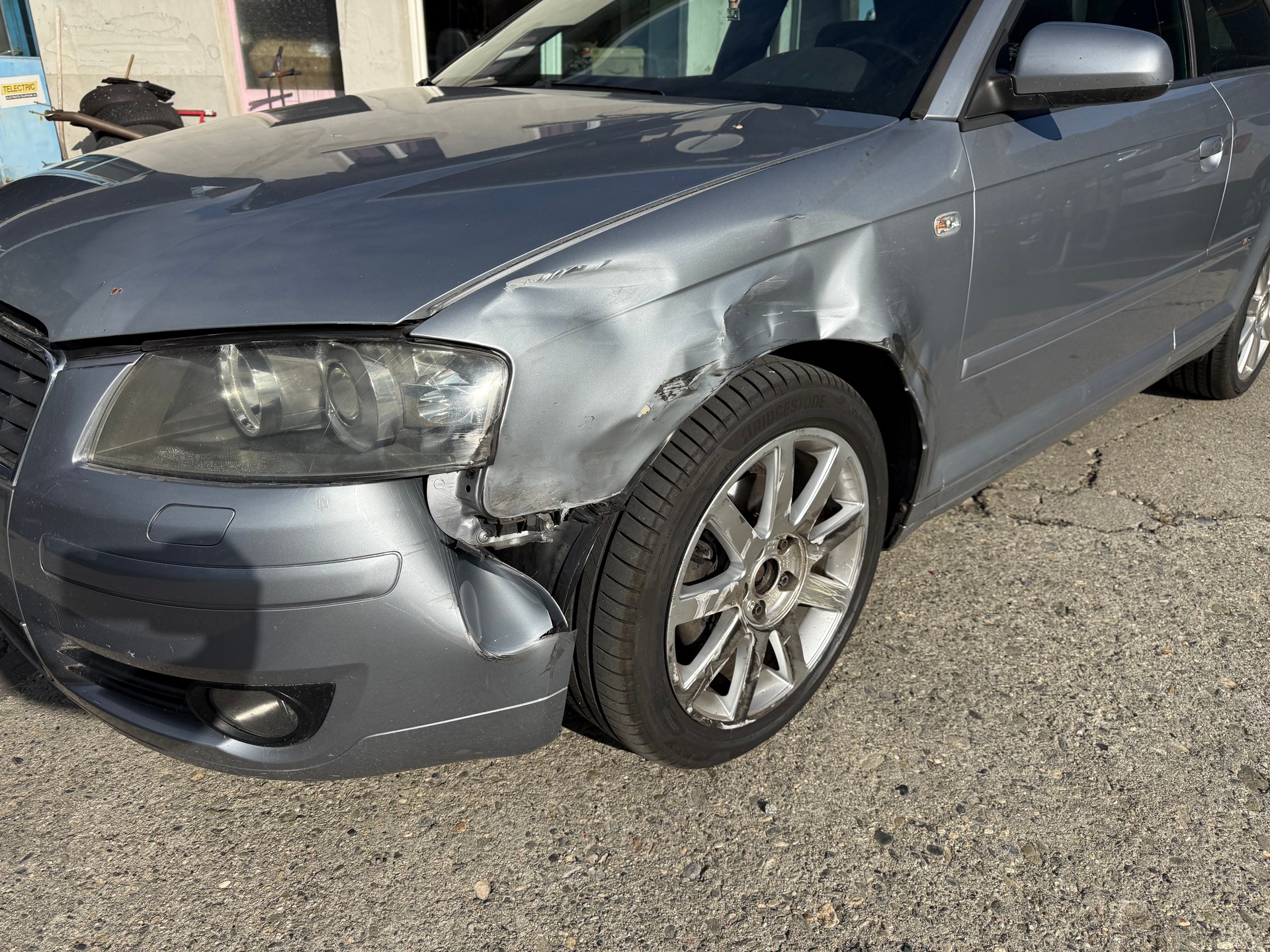 AUDI A3 2.0 TDI Ambition-image-2