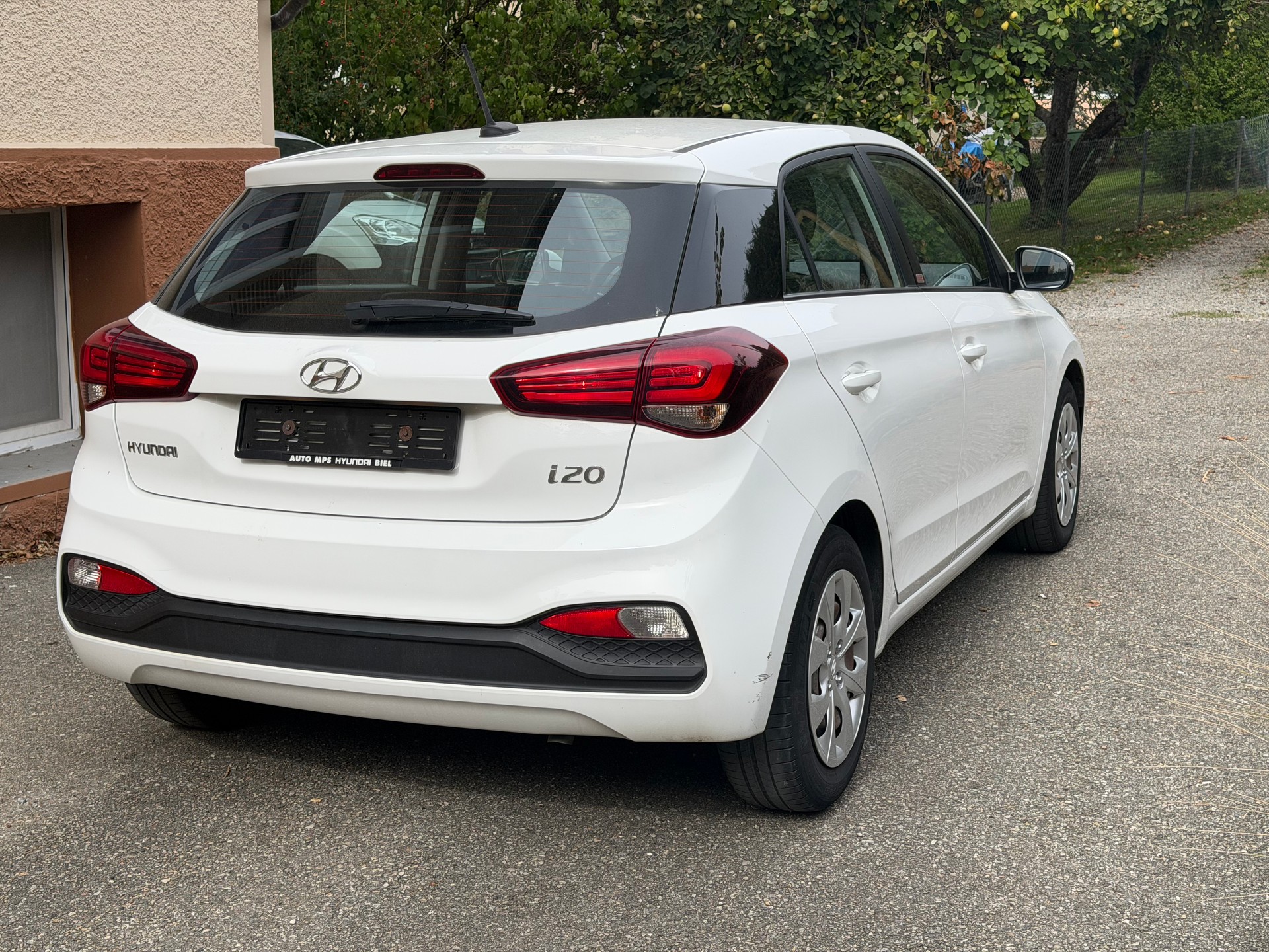 HYUNDAI i20 Active 1.0 T-GDi Origo-image-2