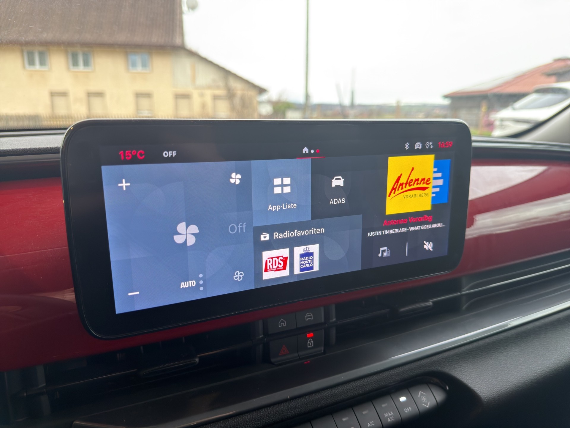 FIAT 600 1.2 Hybrid 145 Cult-image-37