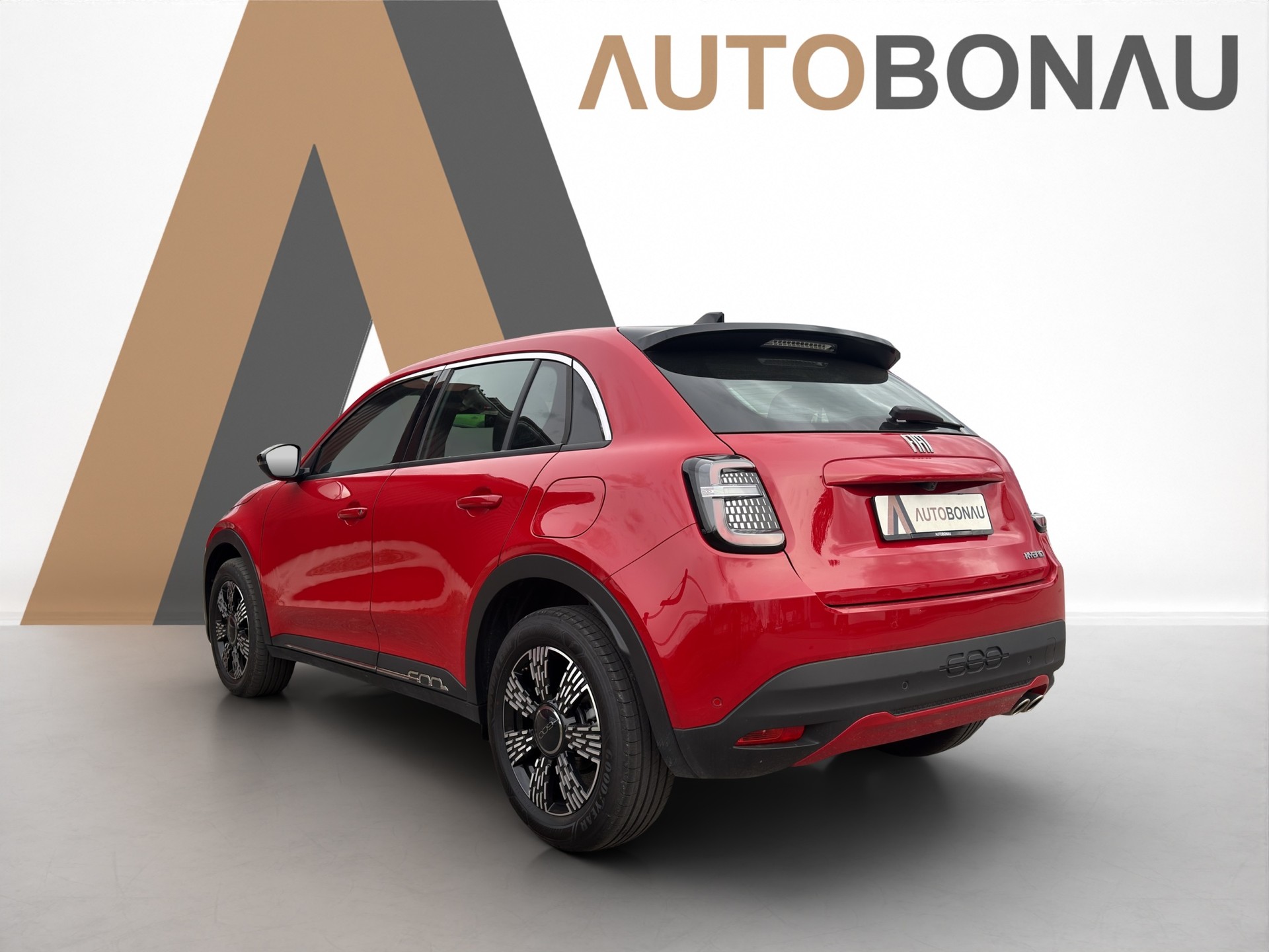 FIAT 600 1.2 Hybrid 145 Cult-image-3
