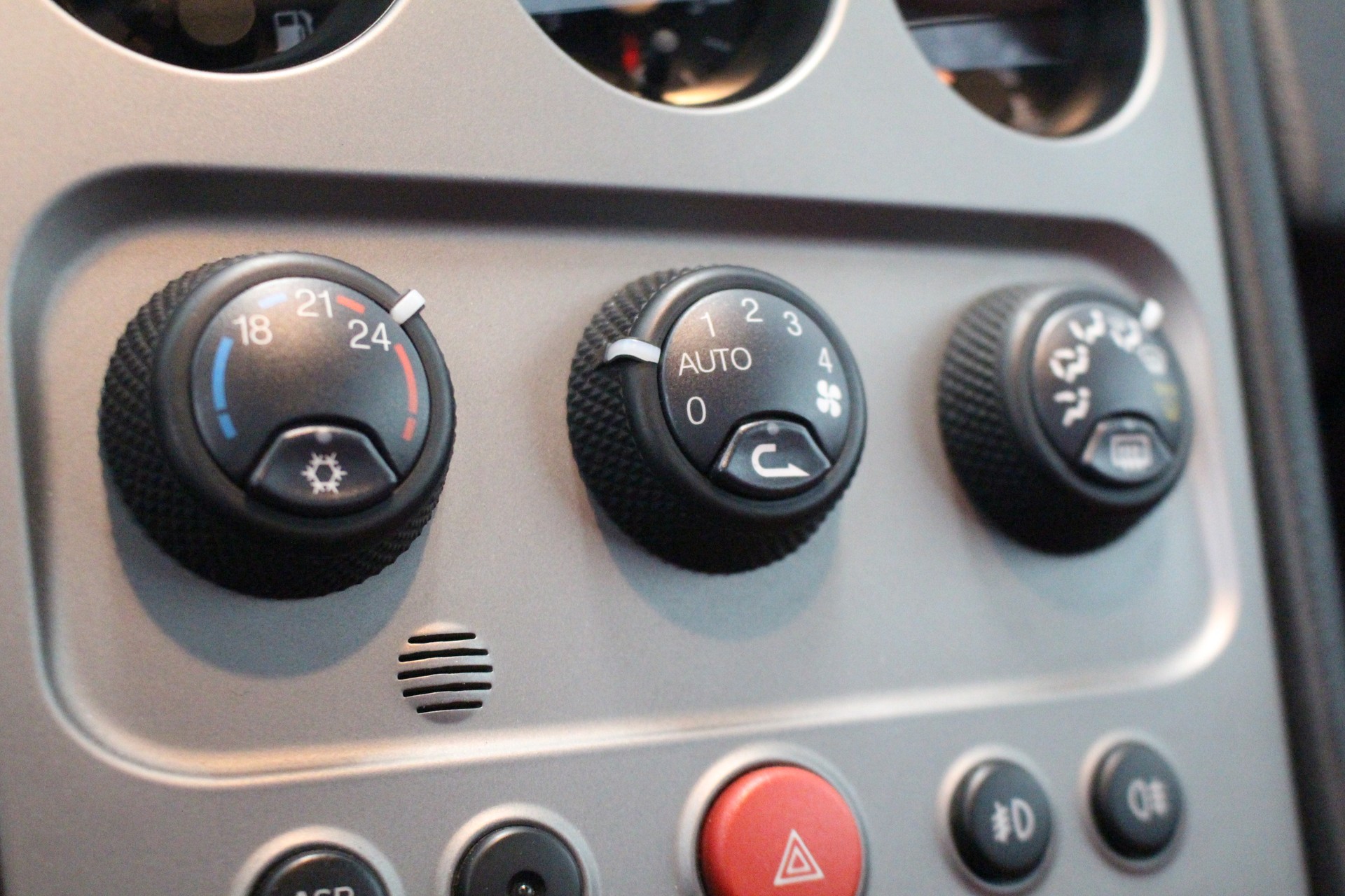ALFA ROMEO Spider 2.0 JTS 16V-image-10