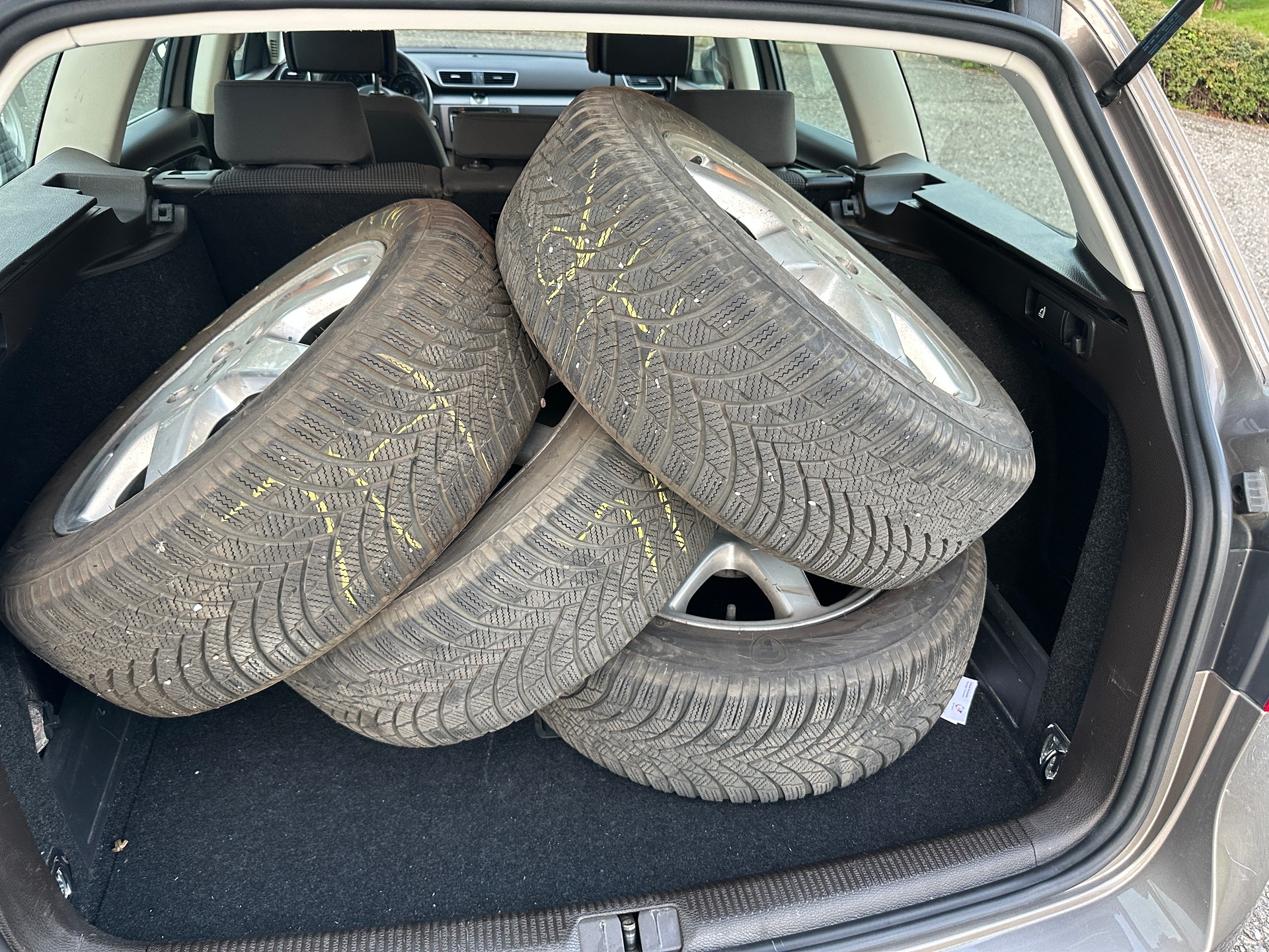 VW Passat Variant 1.8 TSI Highline-image-7