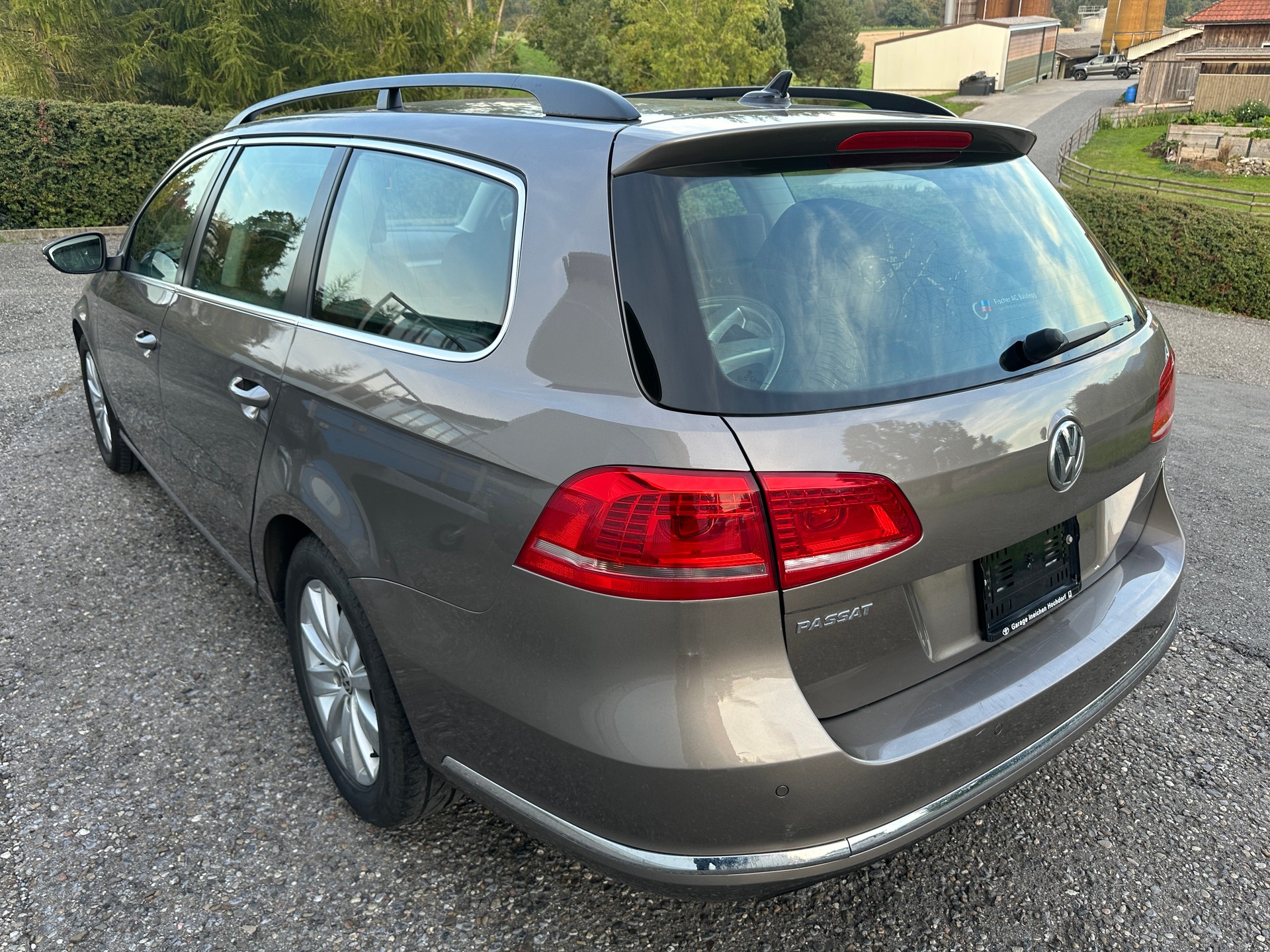 VW Passat Variant 1.8 TSI Highline-image-4