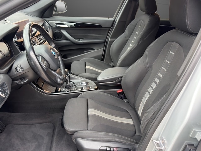 BMW X1 xDrive 18d Steptronic-image-8