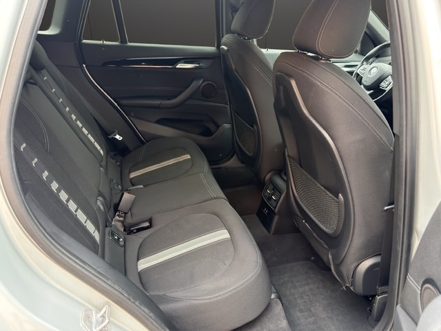 BMW X1 xDrive 18d Steptronic-image-11