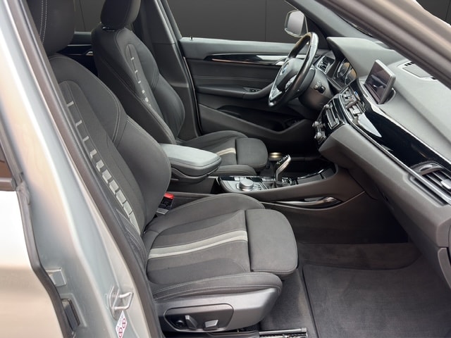 BMW X1 xDrive 18d Steptronic-image-10