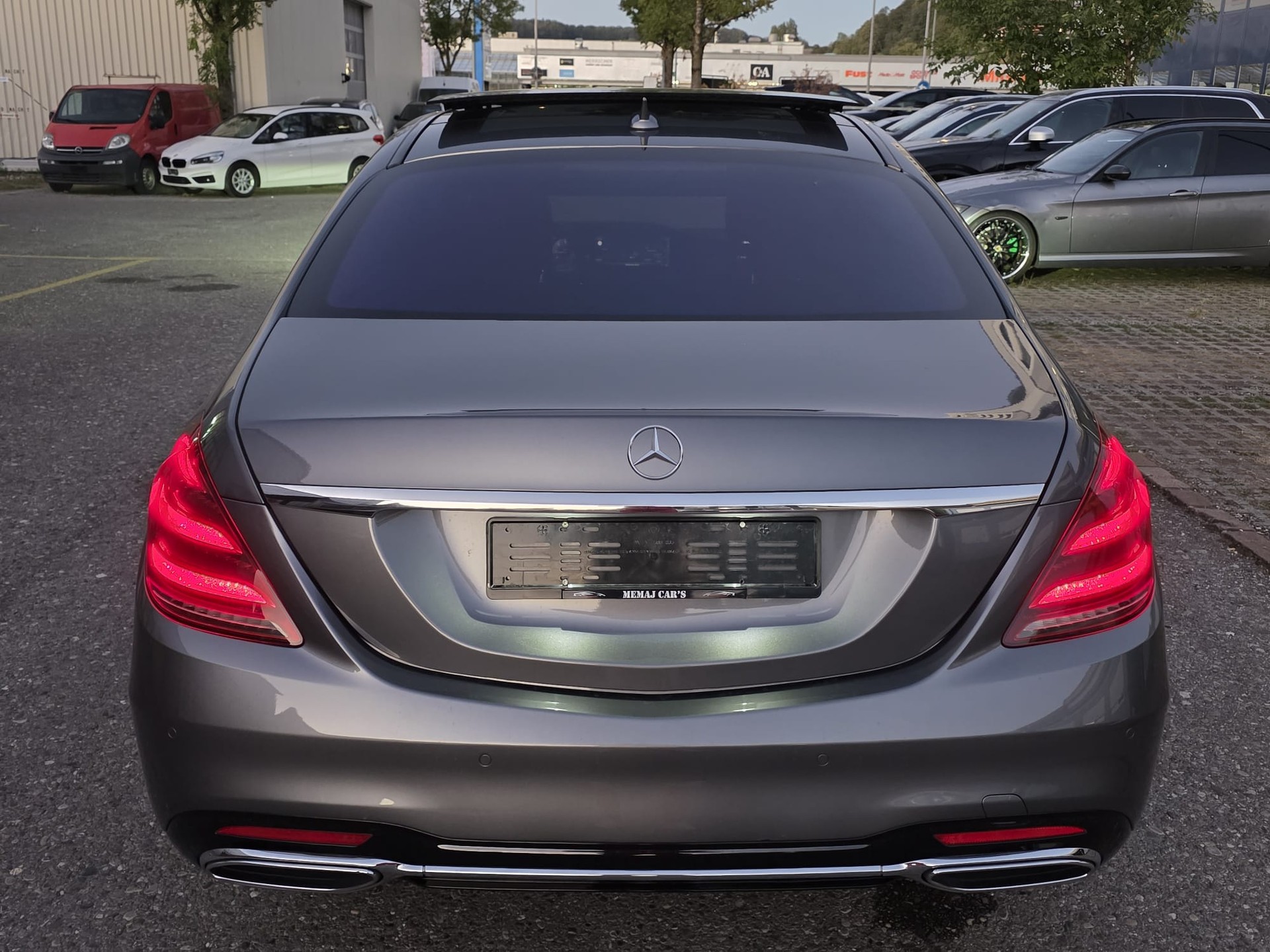 MERCEDES-BENZ S 400 d AMG Line 4Matic 9G-Tronic Pano/MFK-image-7