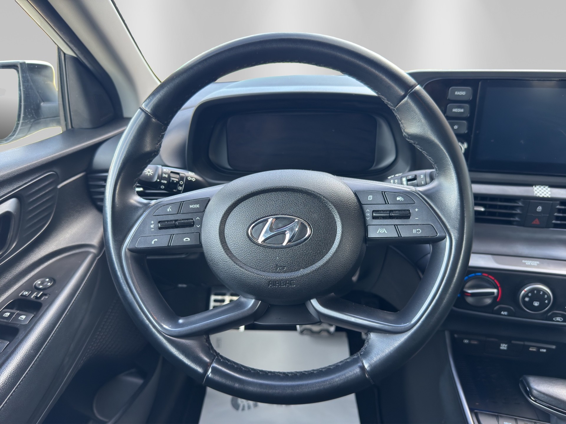 HYUNDAI Bayon 1.0 T-GDi Origo DCT-image-9