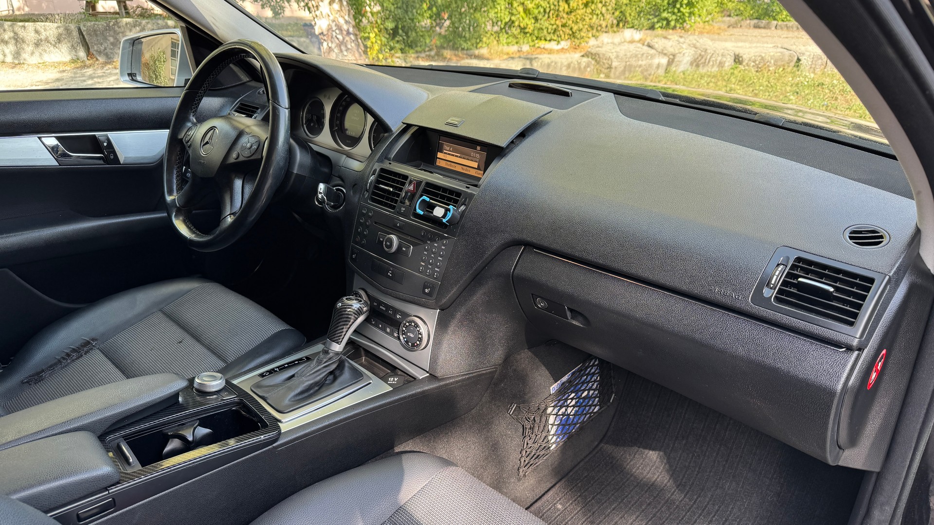 MERCEDES-BENZ C 220 CDI Elégance Automatic-image-10