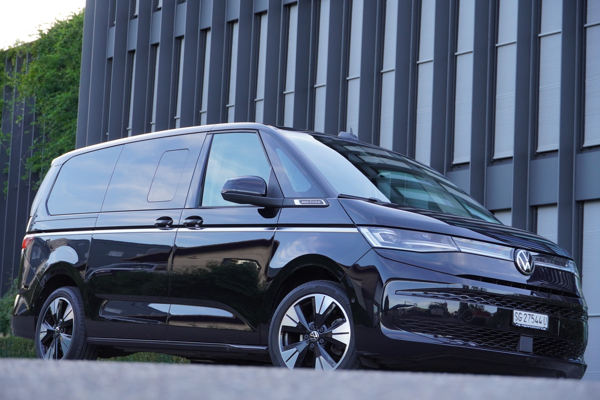 VW Multivan 2.0 TDI Style DSG Lang-image-15
