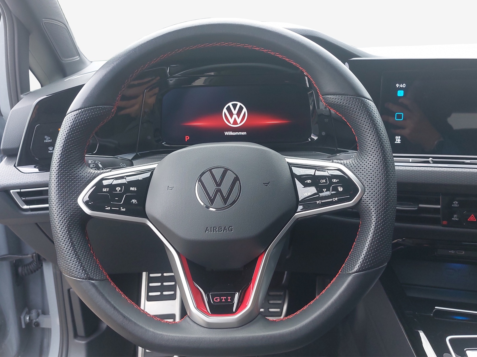 VW Golf 2.0 TSI GTI DSG-image-9