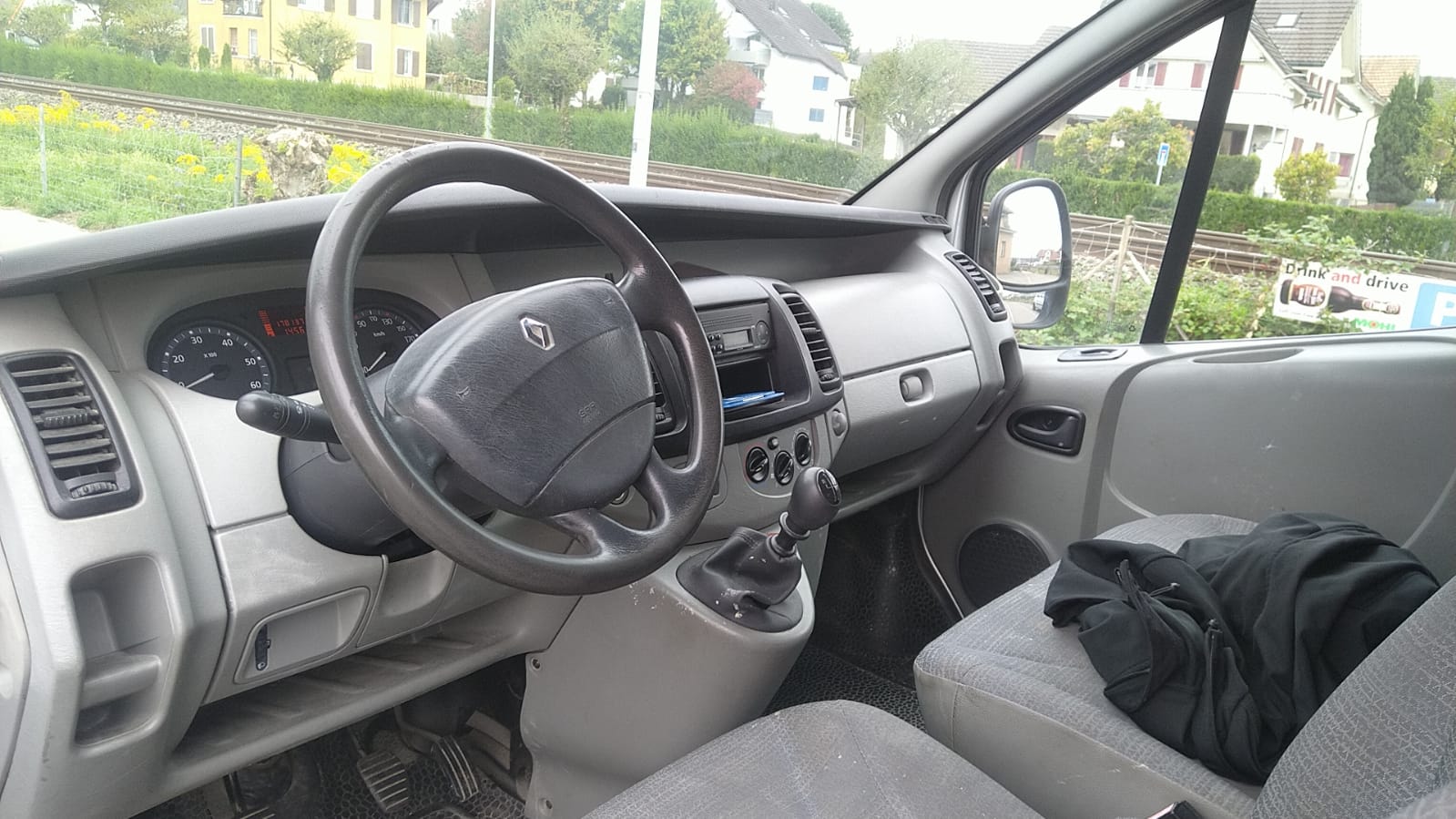 RENAULT Trafic 2.0 dCi 115 2.9t L2H1-image-5