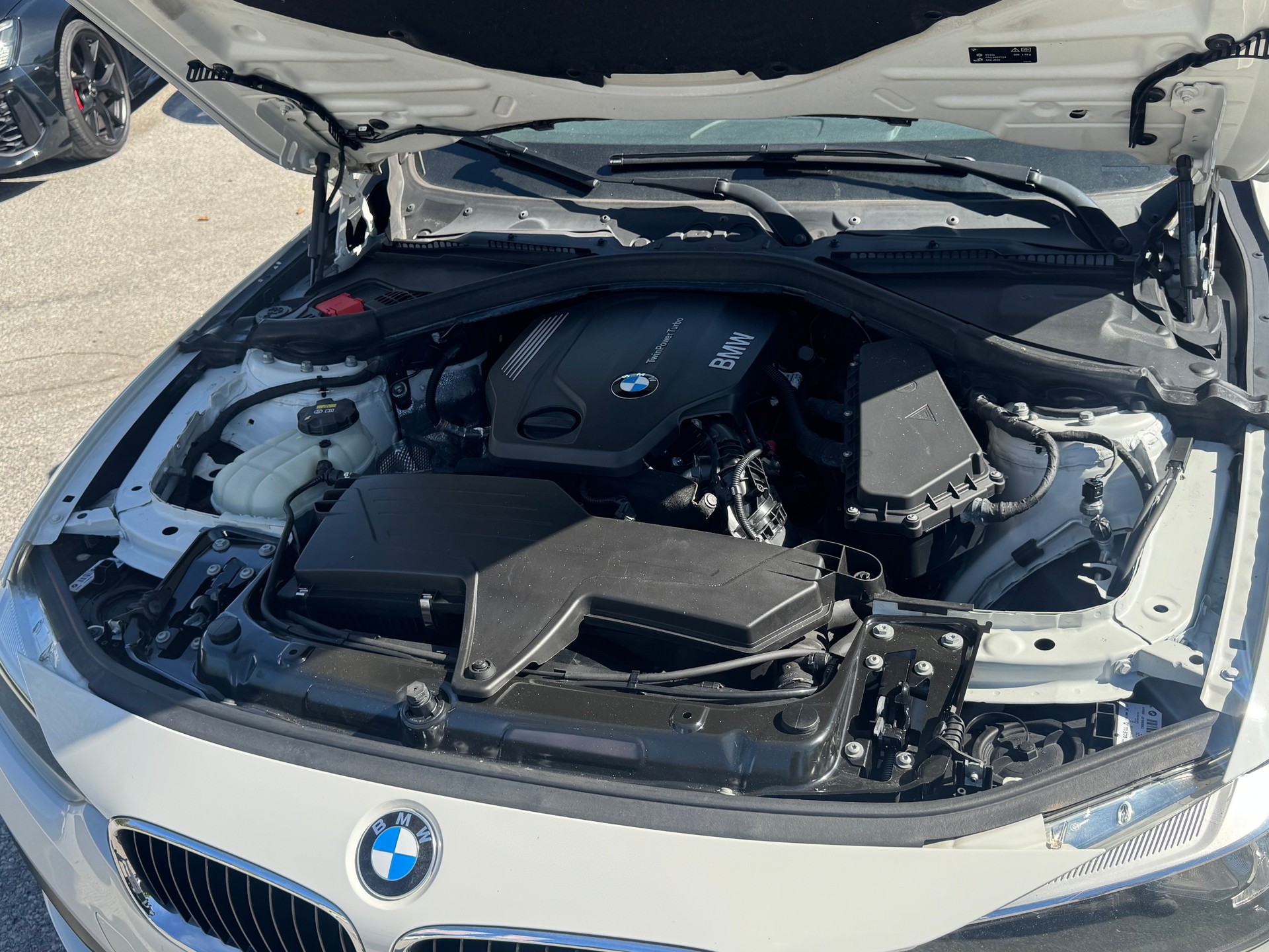 BMW 316d Touring Business Steptronic-image-13