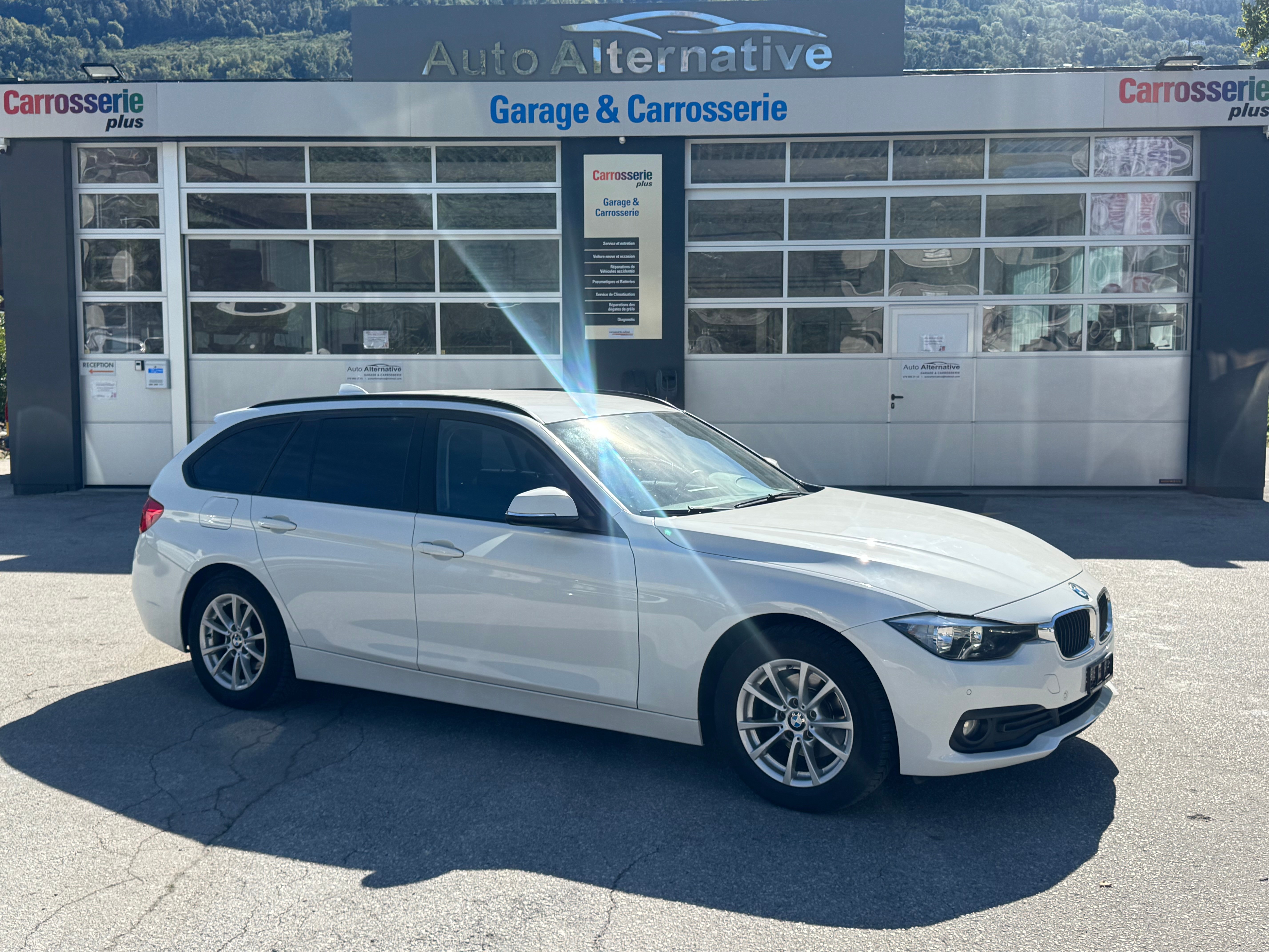 Car photo
