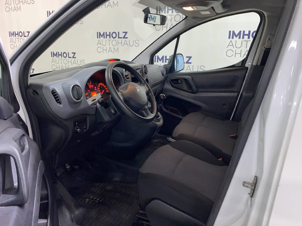 PEUGEOT Partner Kaw. L1 1.6 BlueHDI 100 PS Active-image-15