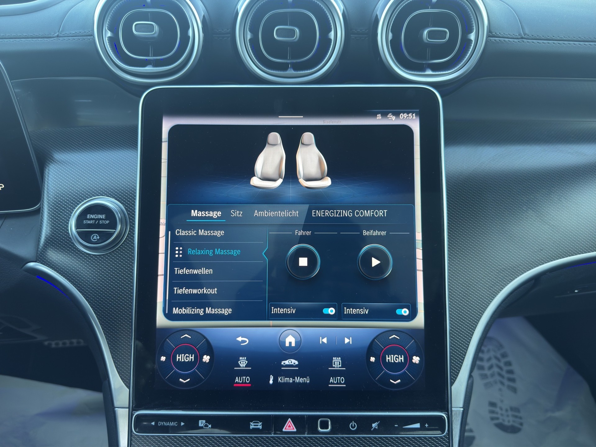 MERCEDES-BENZ GLC 200 4Matic 9G-Tronic-image-14