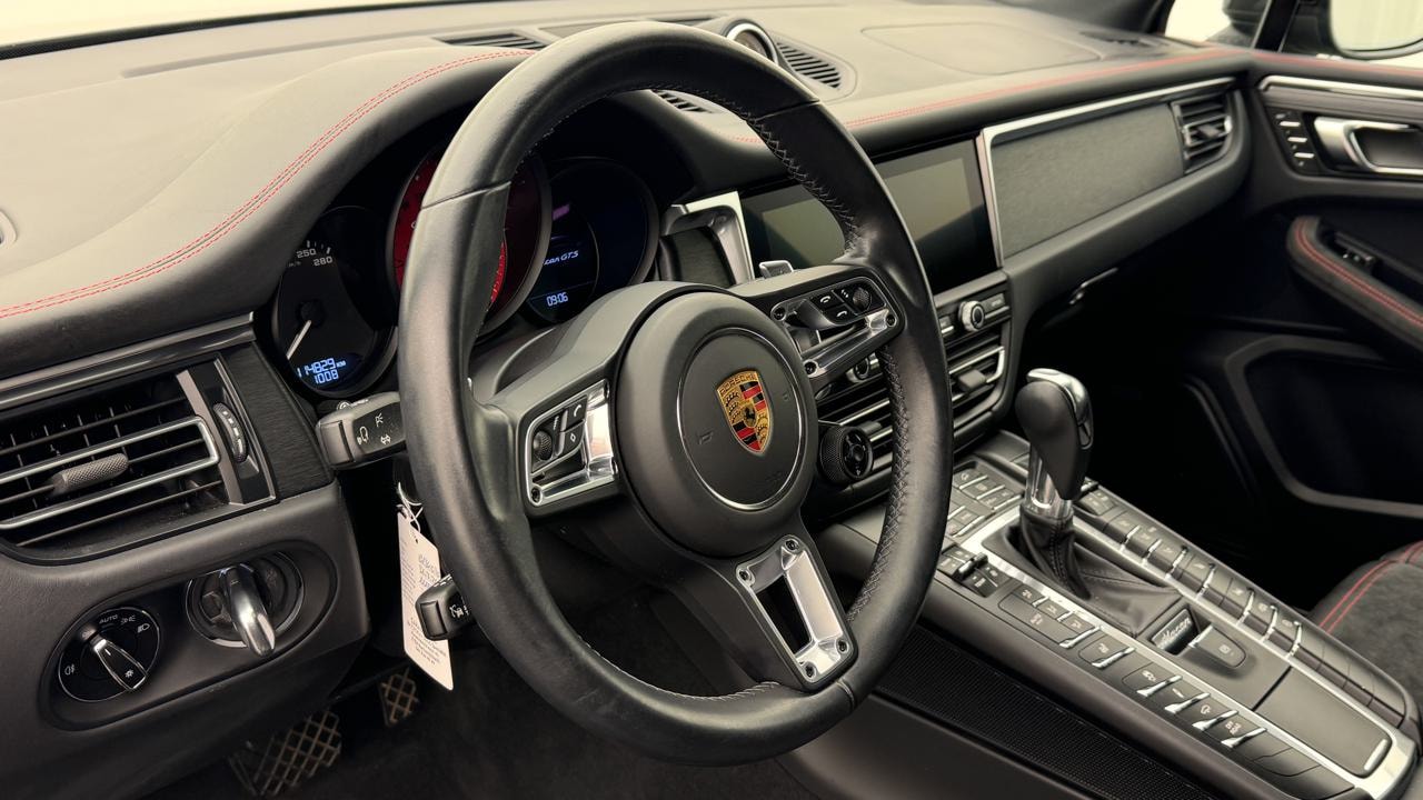 PORSCHE Macan GTS PDK-image-6