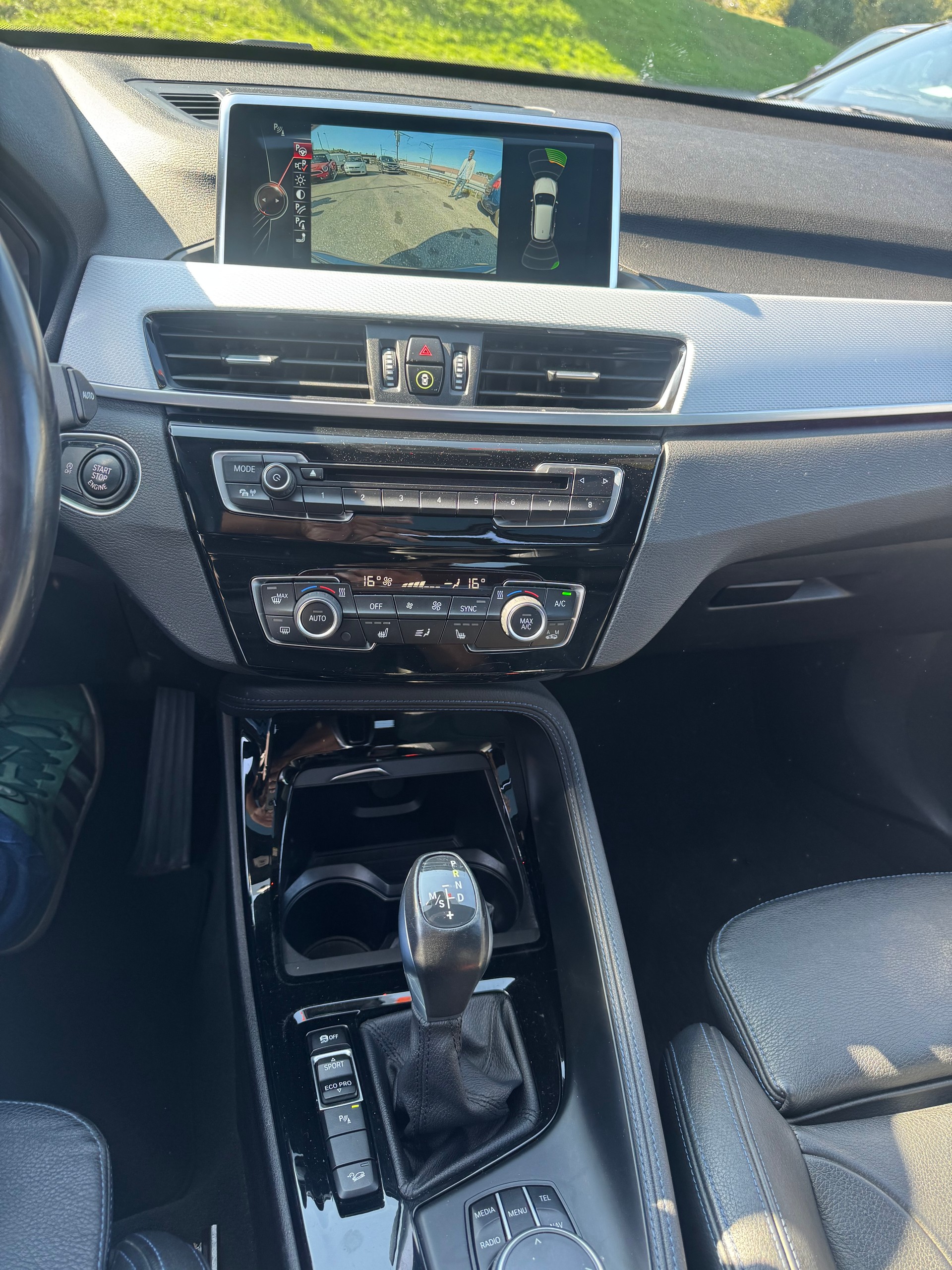BMW X1 xDrive 25i M Sport Steptronic-image-10