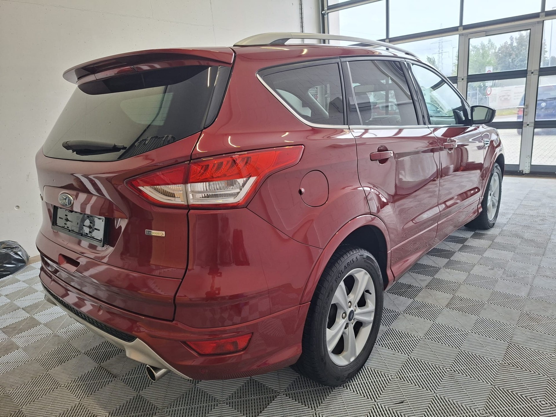 FORD Kuga 1.5 SCTi Carving 2WD-image-5
