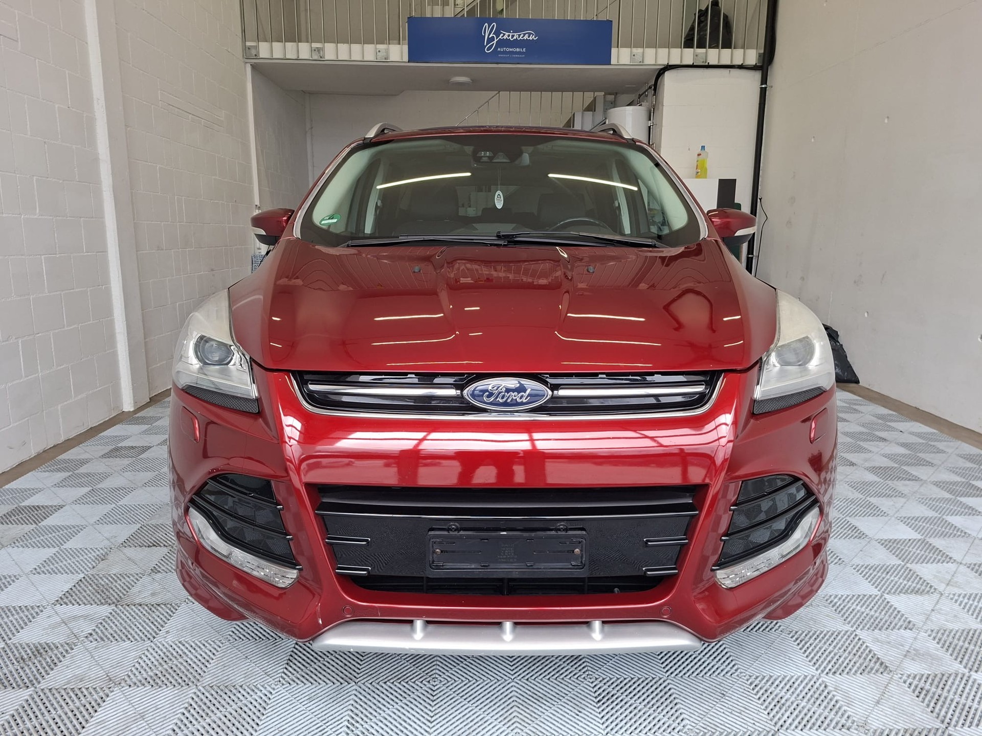 FORD Kuga 1.5 SCTi Carving 2WD-image-1