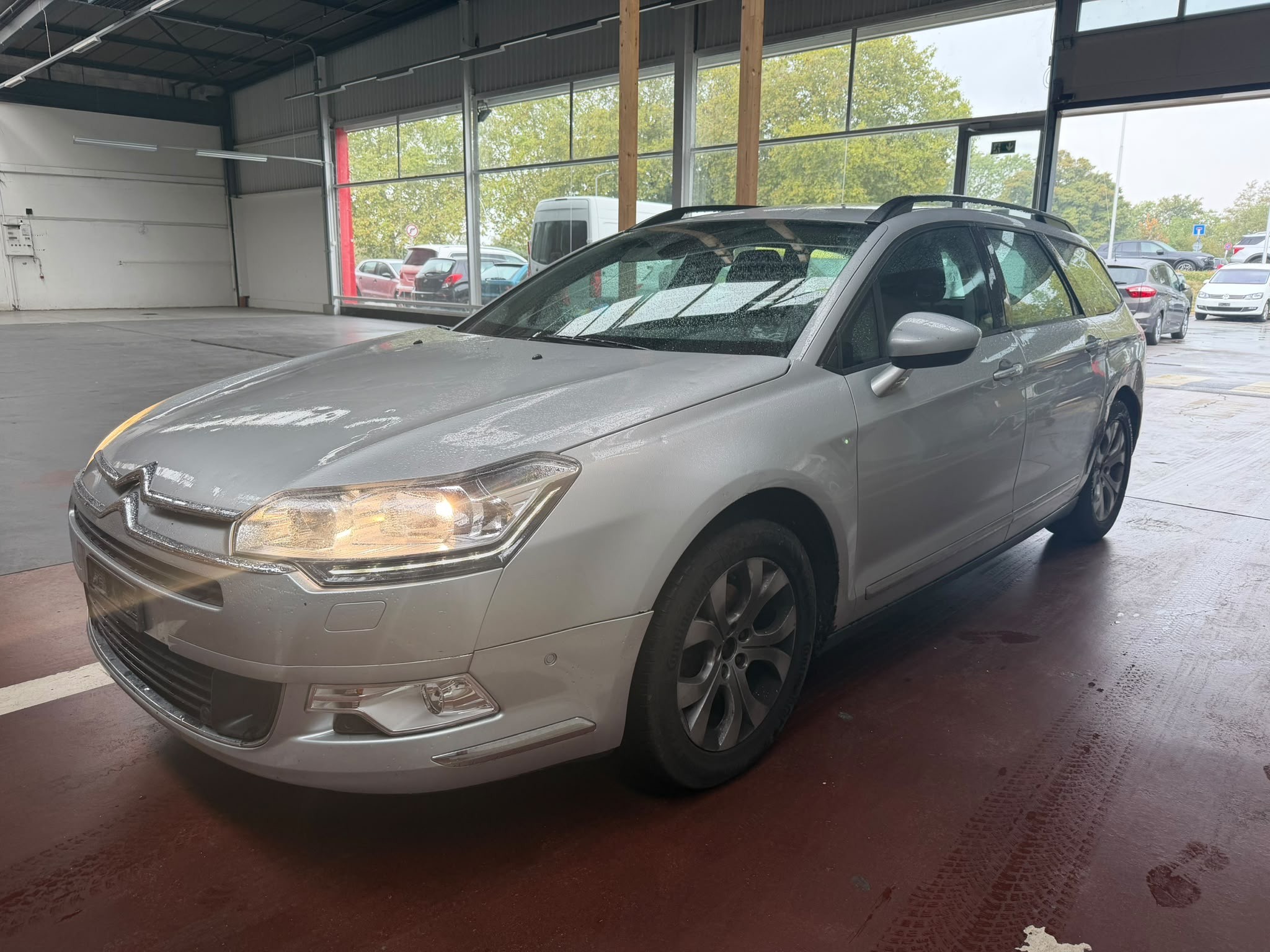 Car photo