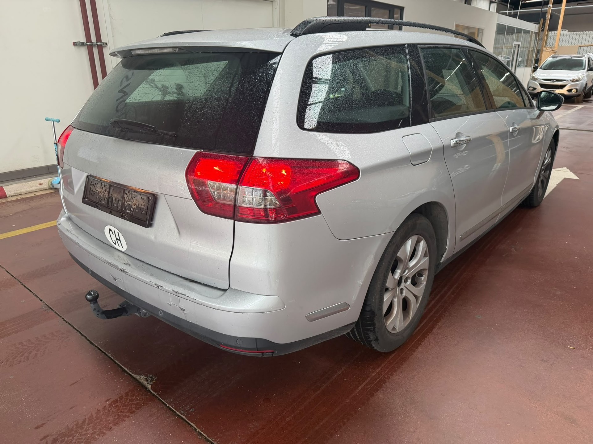 CITROEN C5 Tourer 2.0 HDi Exclusive-image-6