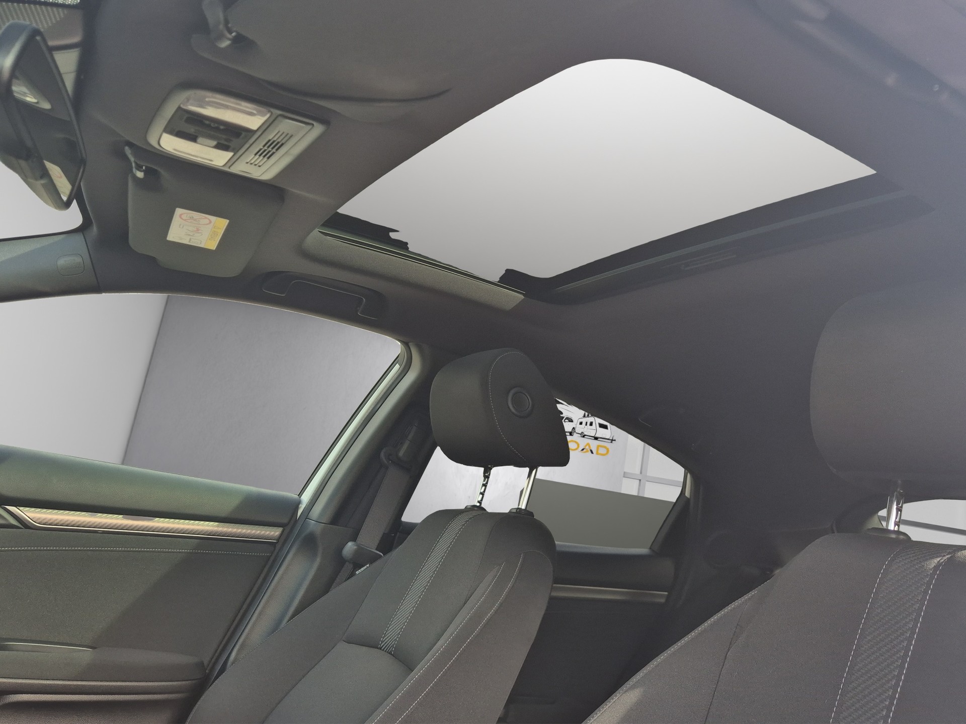 HONDA Civic 1.5 VTEC Sport Plus-image-18