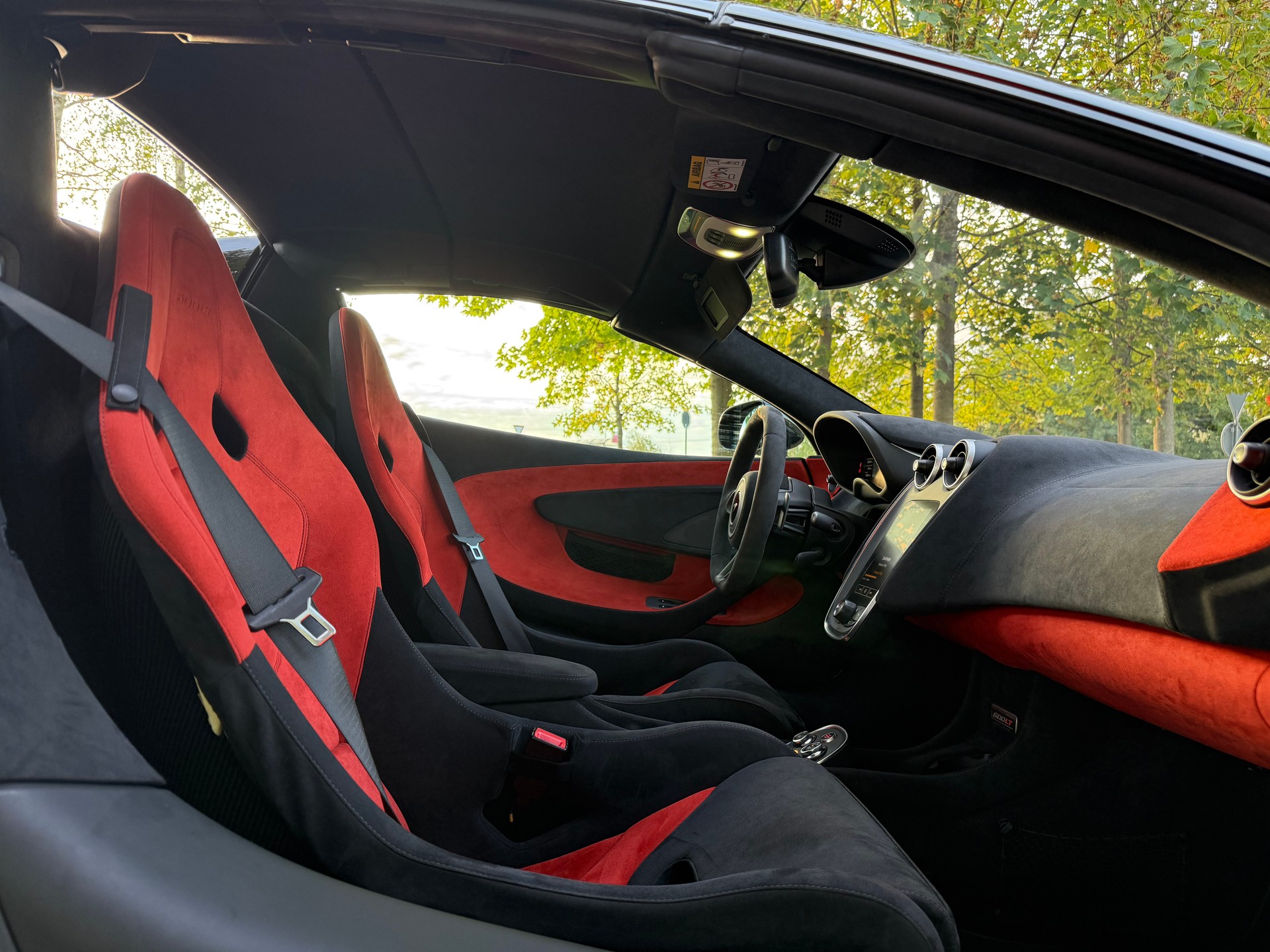 McLAREN Spider-image-5