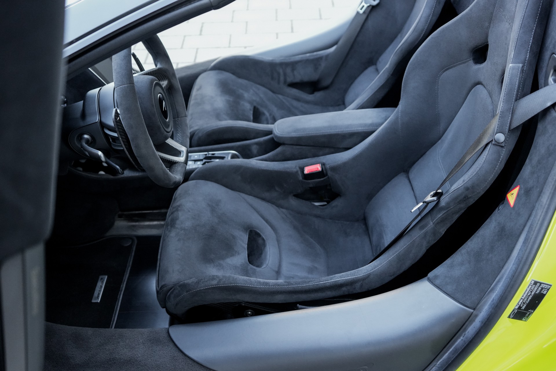 McLAREN 600LT Spider 3.8 V8 SSG-image-18