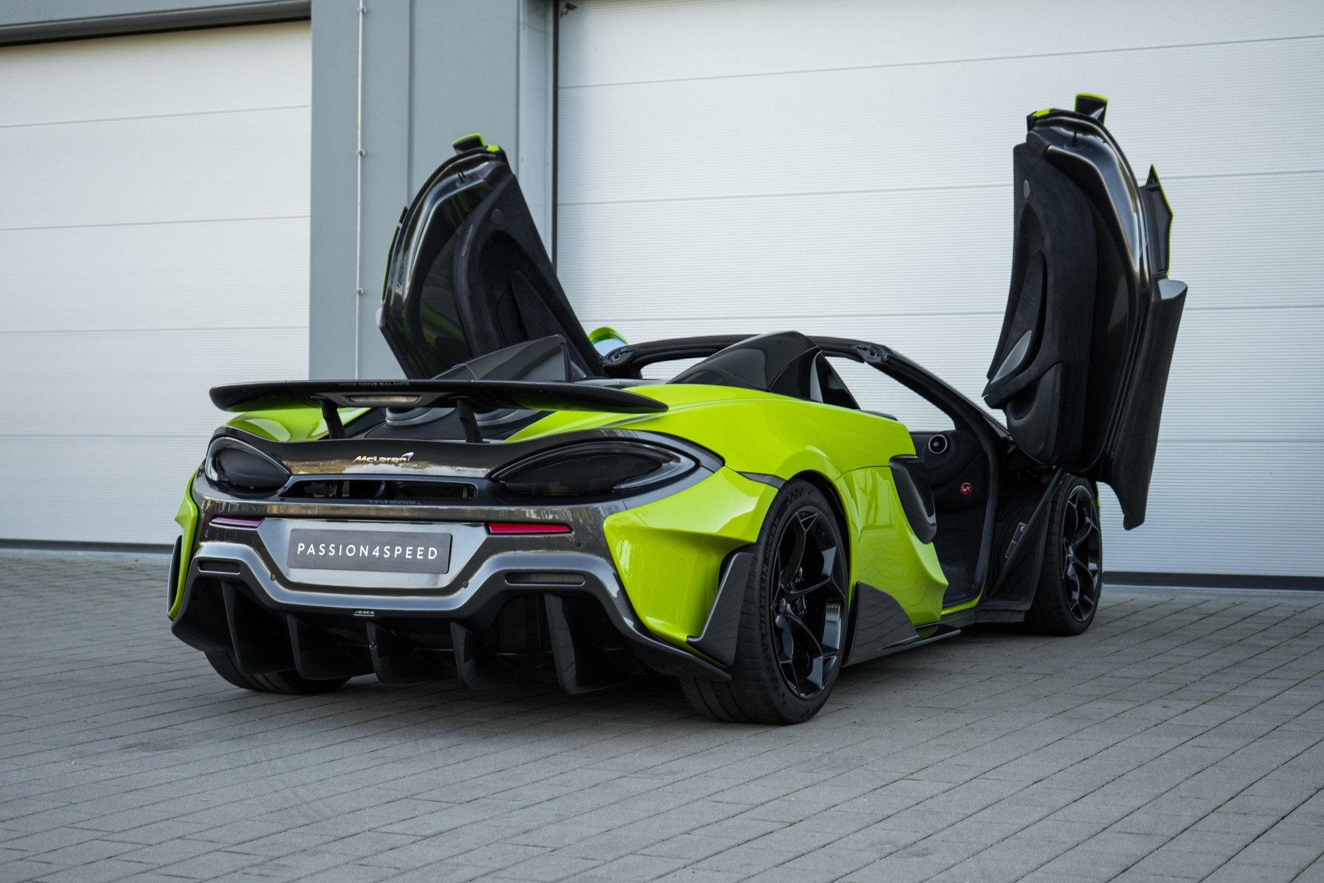 McLAREN 600LT Spider 3.8 V8 SSG-image-5
