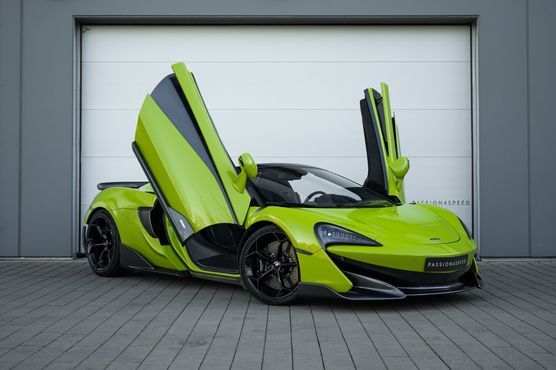 McLAREN 600LT Spider 3.8 V8 SSG-image-0